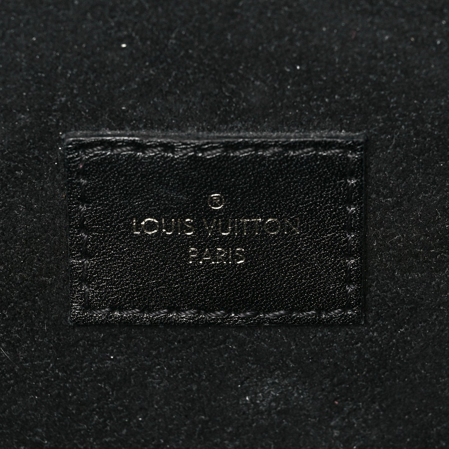 Reverse Monogram Pochette Metis