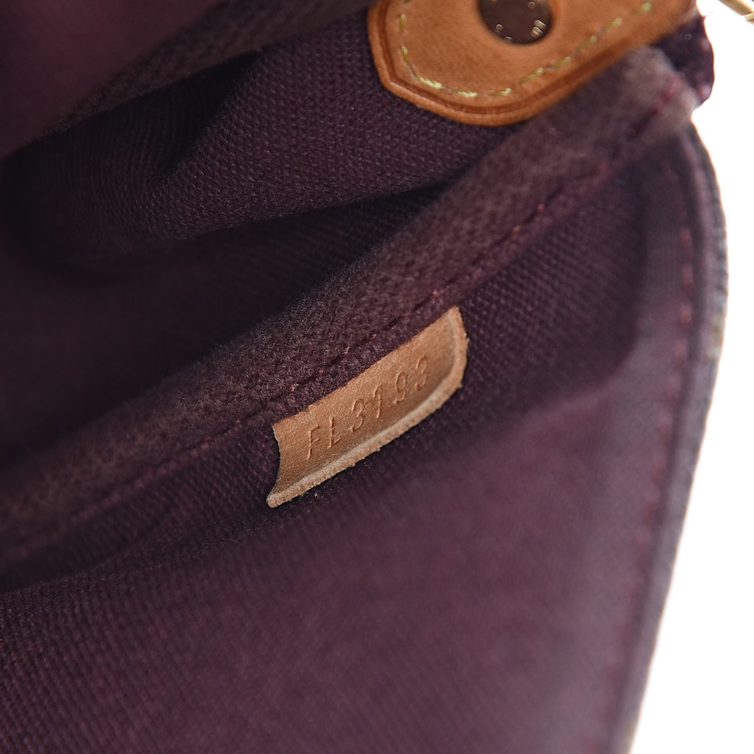 Louis Vuitton Monogram Favorite MM 7 of 11