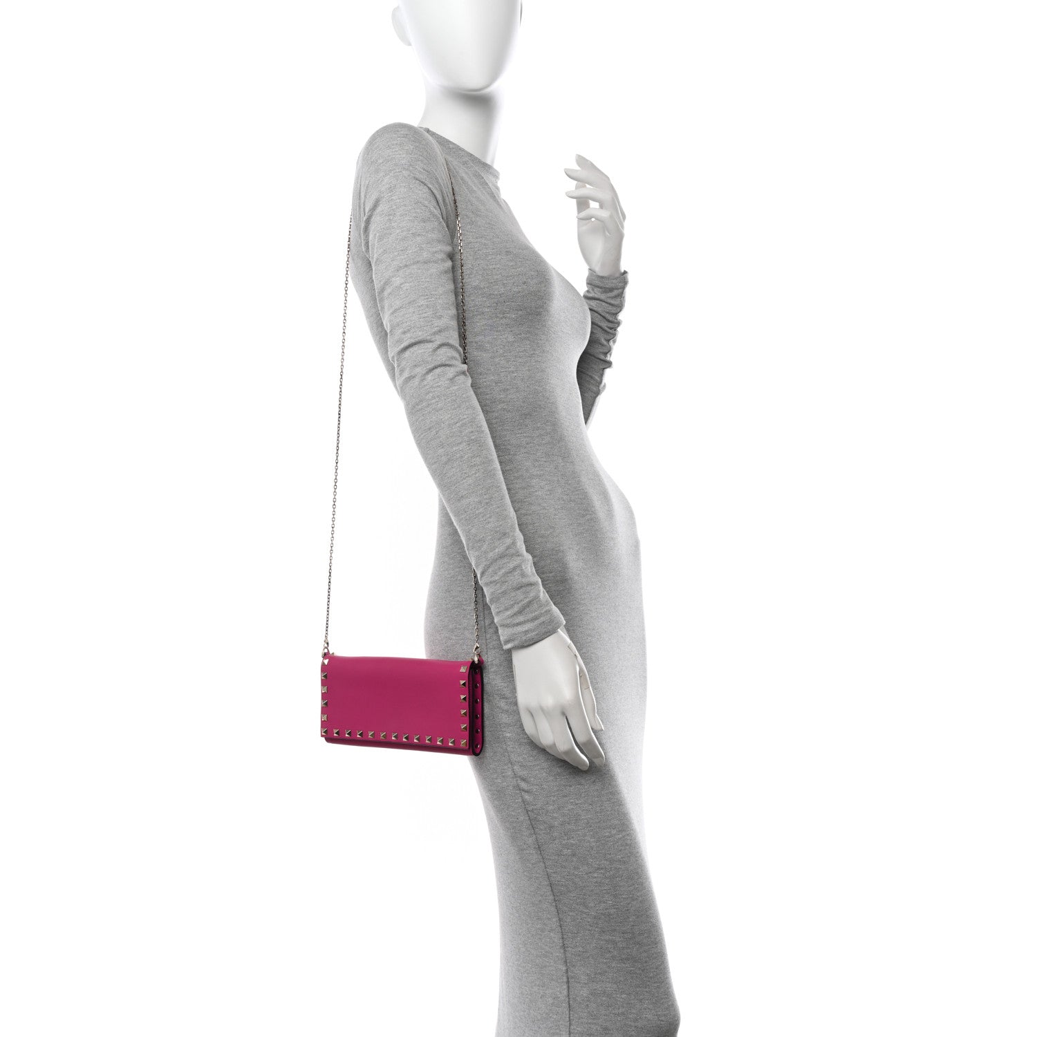 Valentino Garavani Calfskin Rockstud Flap Wallet On Chain Fuxia 2 of 15