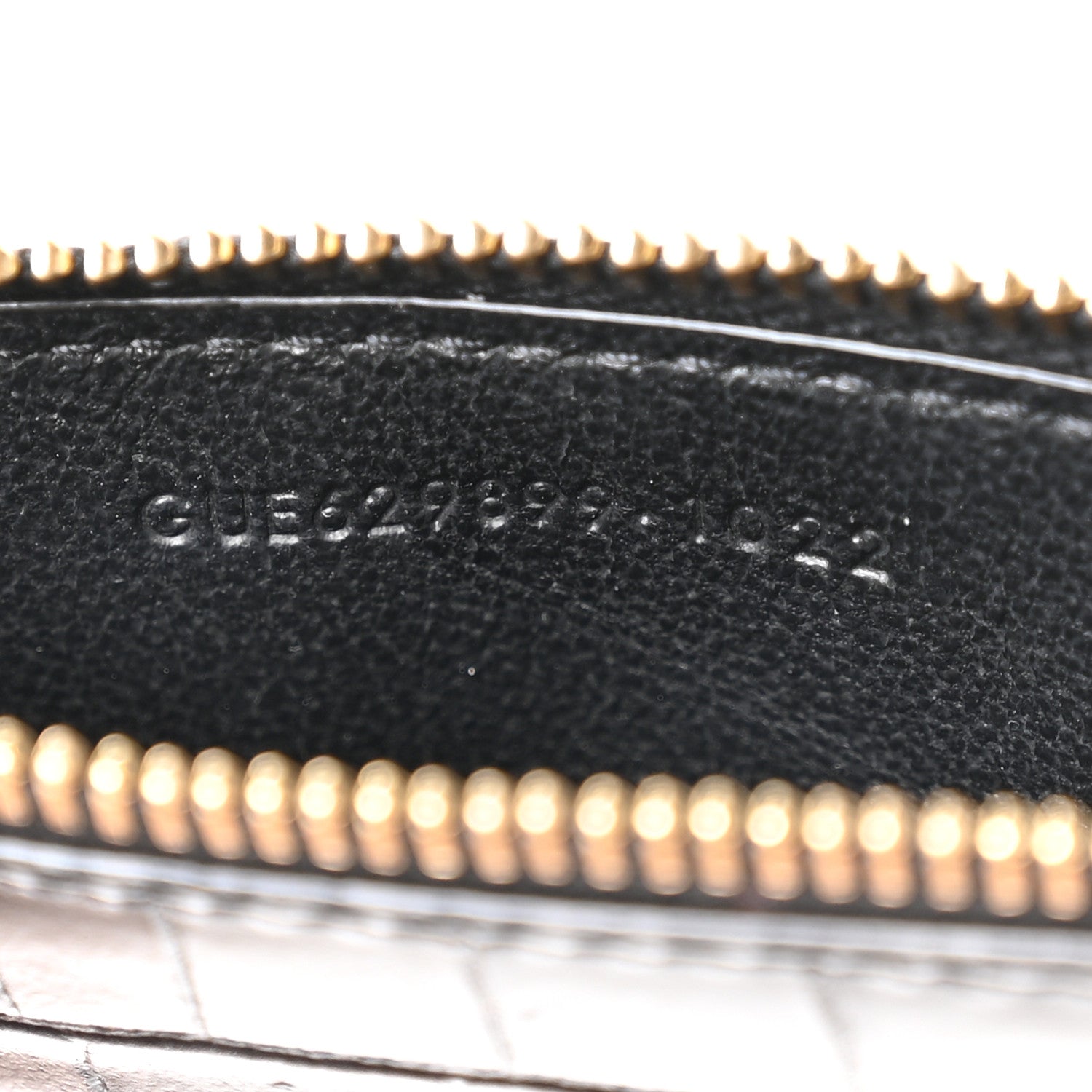 Saint Laurent Calfskin Crocodile Embossed 5 Fragments Zip Pouch Card Holder Black 7 of 7