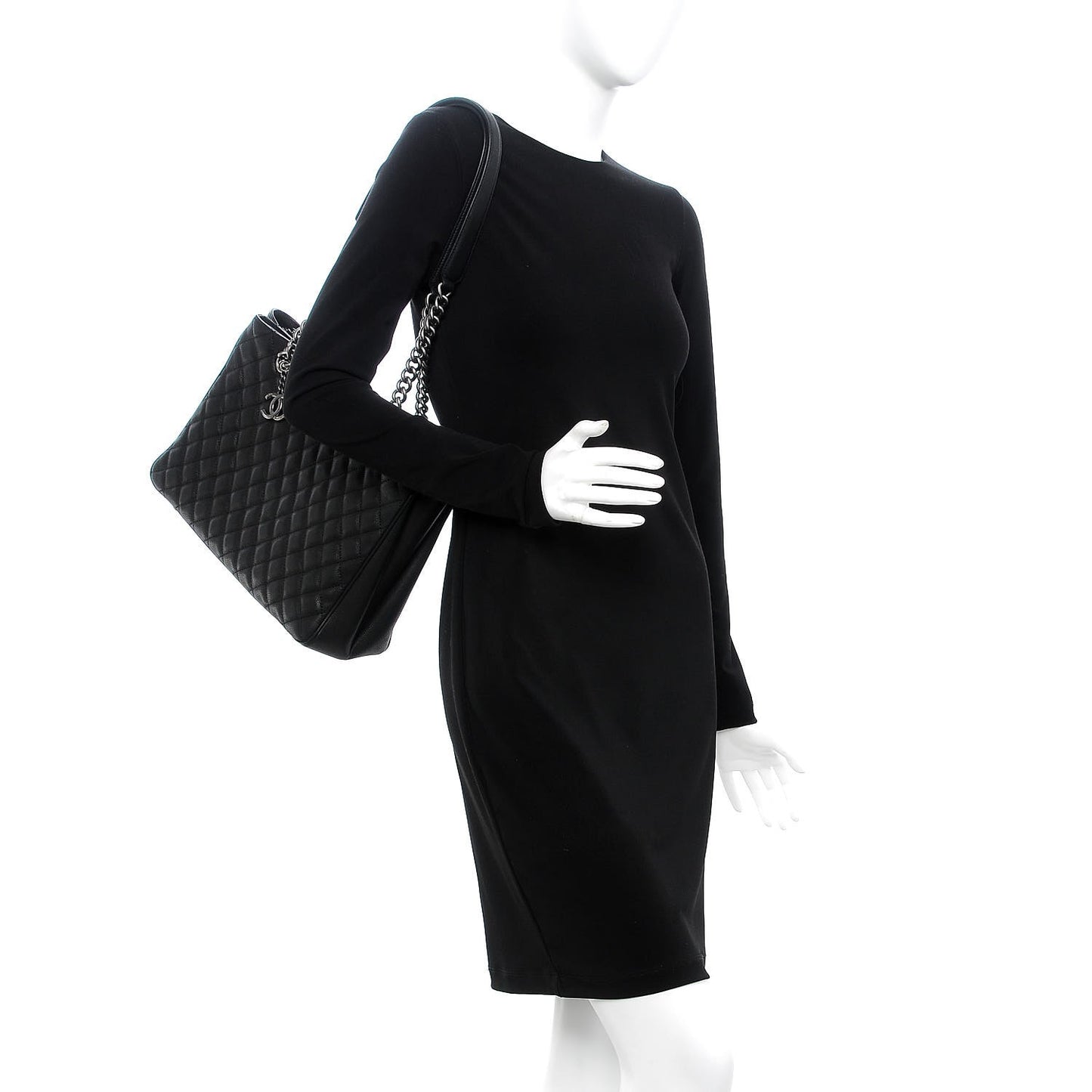 Caviar Quilted Medium Rock In Rome Tote Black