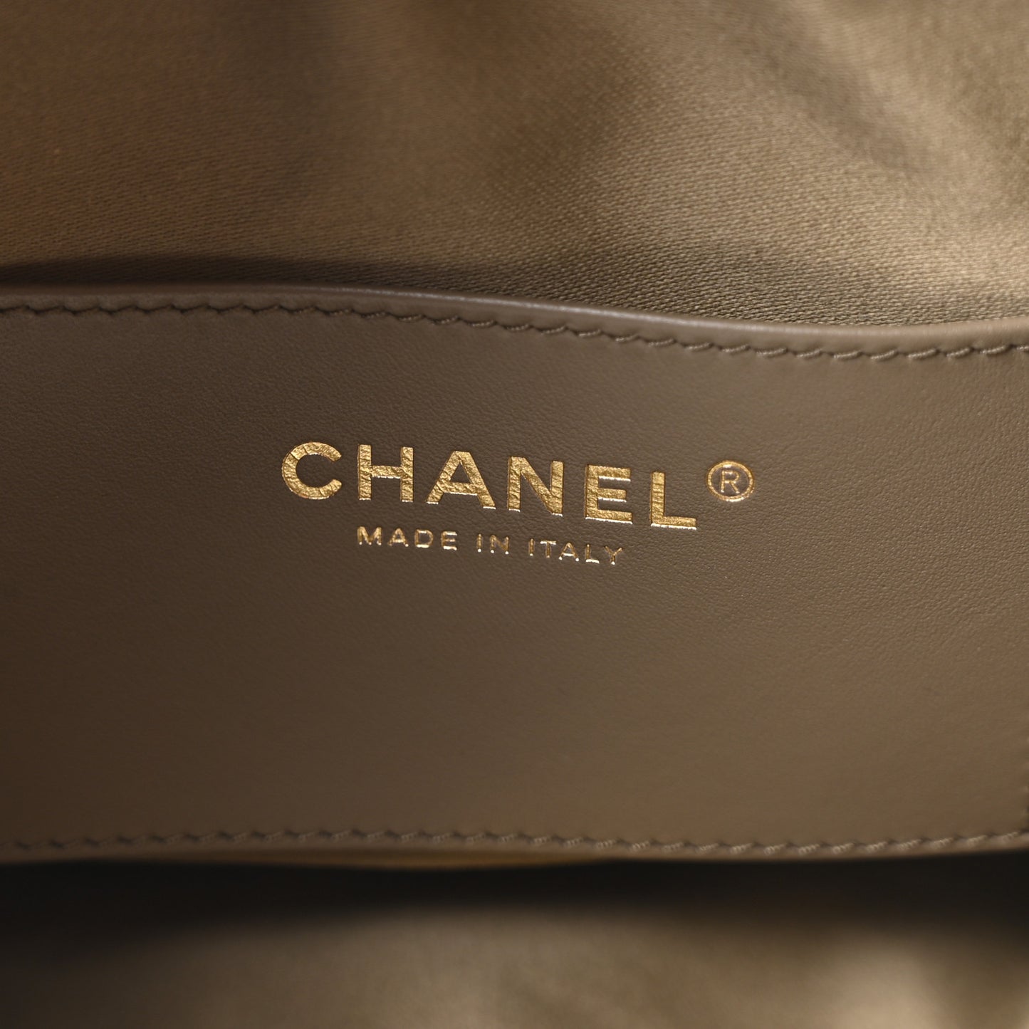 Caviar Quilted Medium Chanel 25 Handbag Dark Khaki