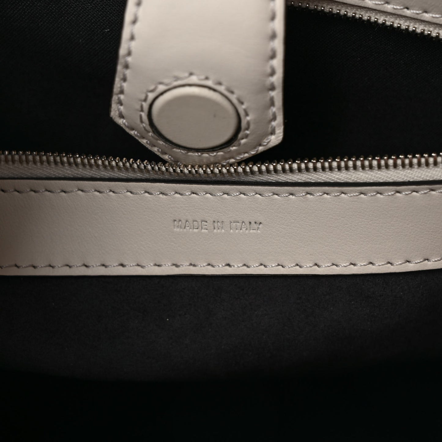Vitello Century Velvet F is Fendi FF Embroidered Regular Runaway Satchel White Black