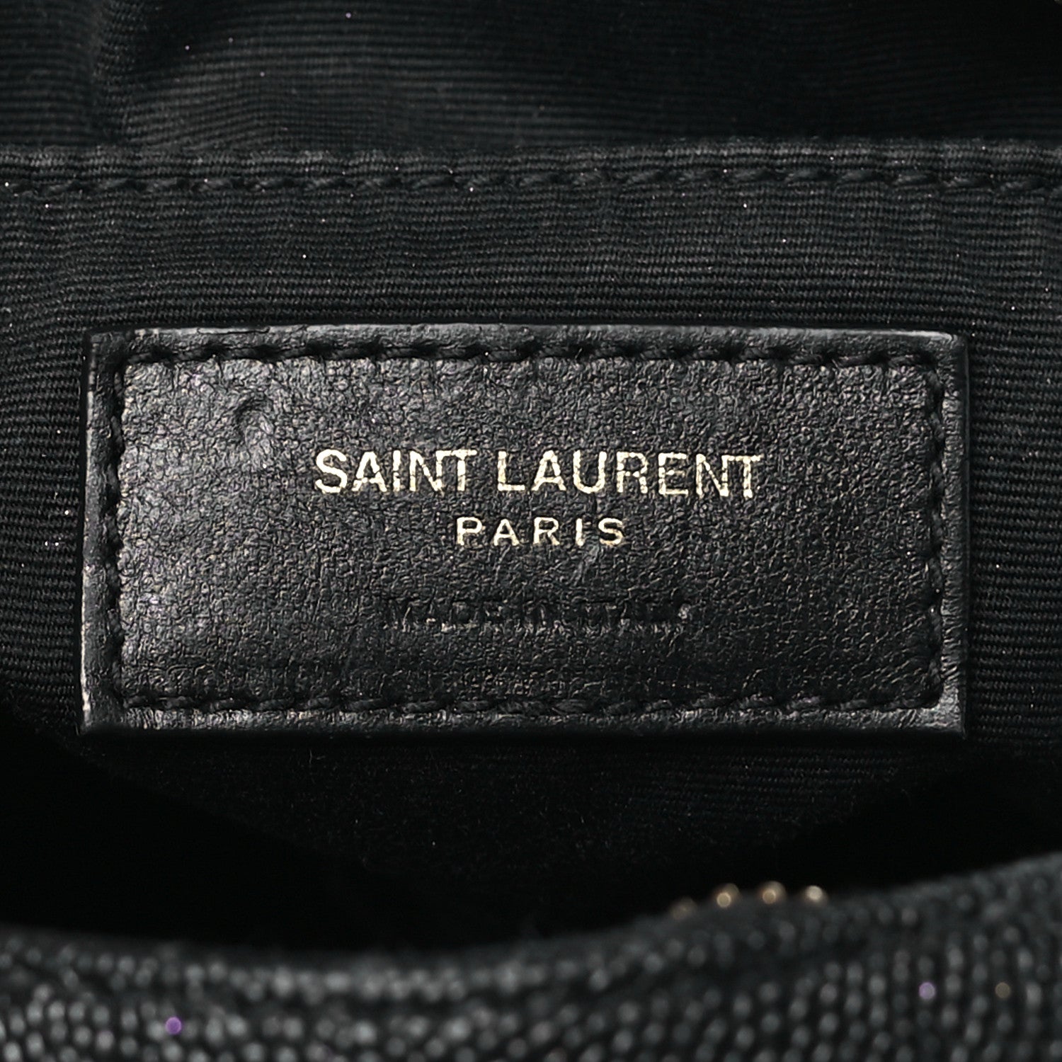 Saint Laurent Grain De Poudre Matelasse Chevron Quilted Round Vinyle Camera Bag Black 6 of 10