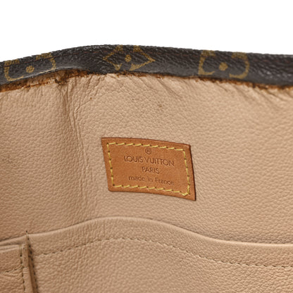 Louis Vuitton Monogram Sac Plat 6 of 12