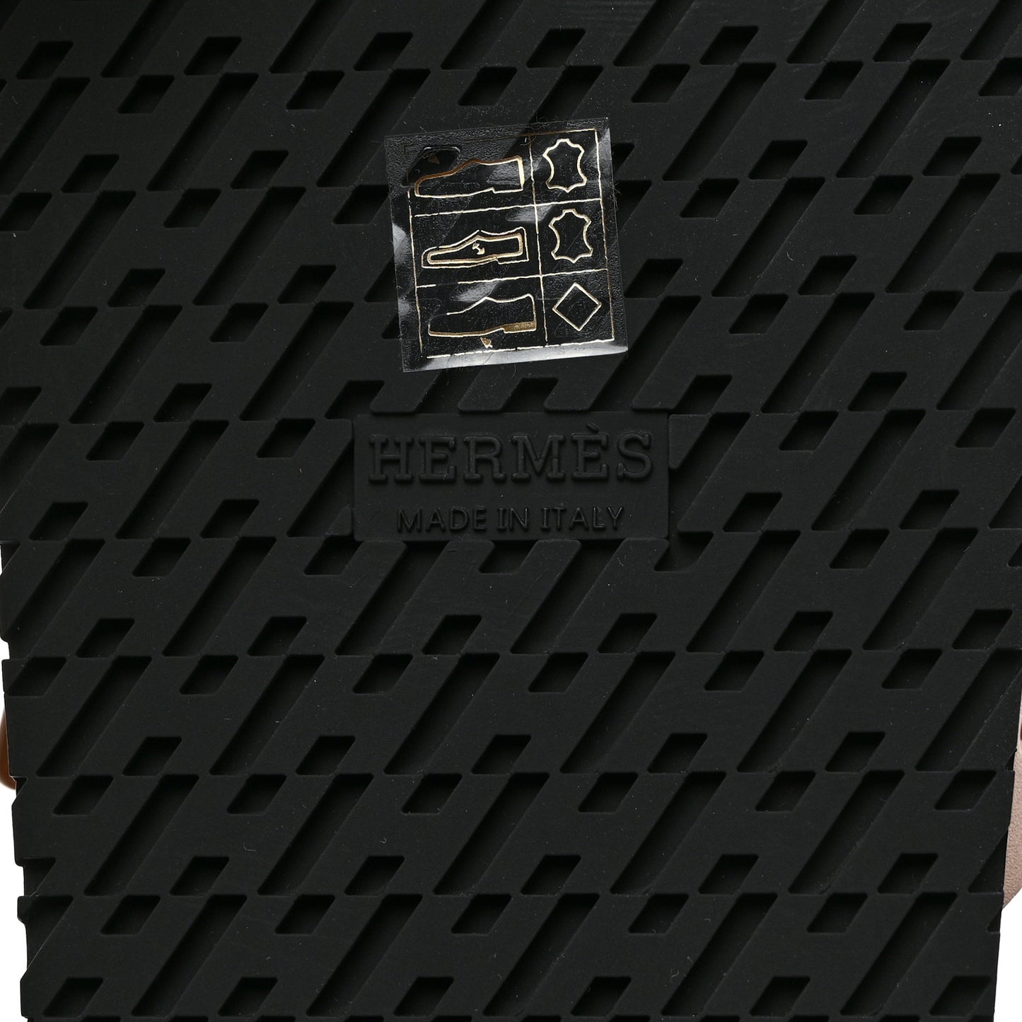 Calfskin Womens Chypre Sandals 40 Gold