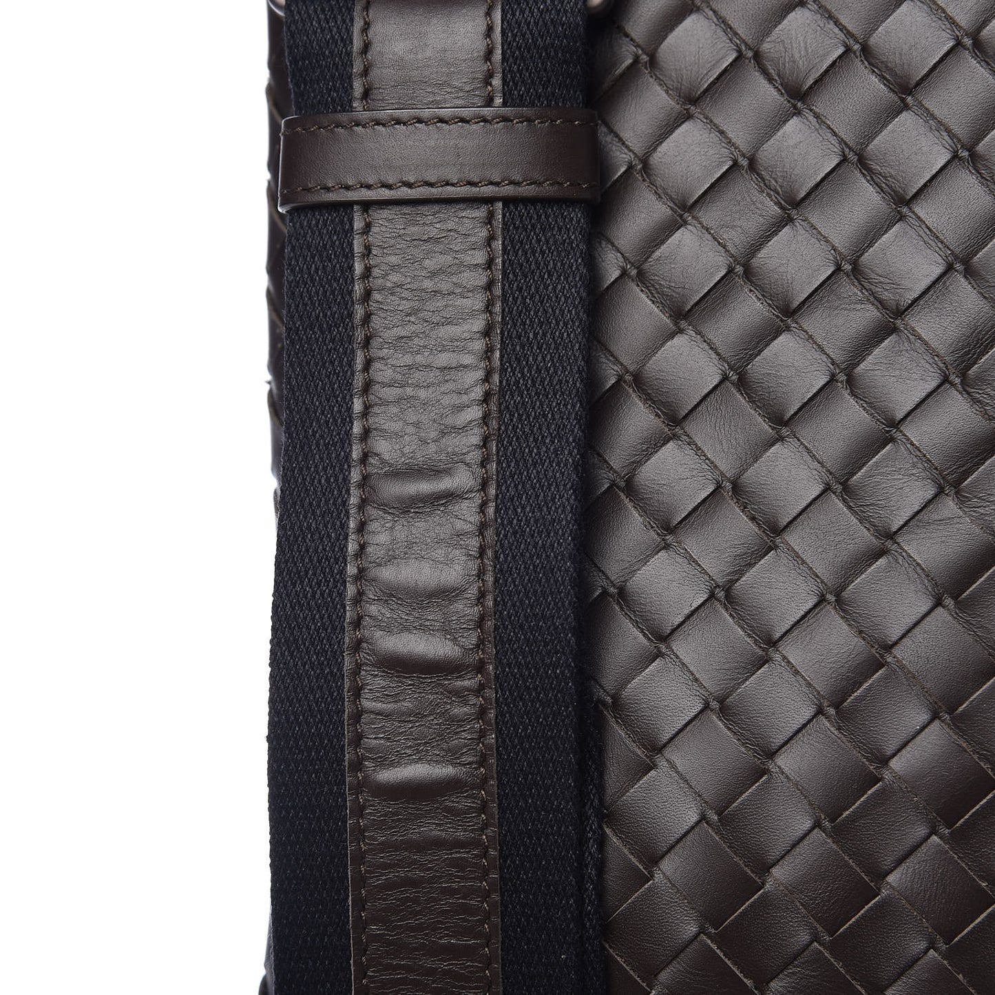 Nappa Intrecciato VN Crossbody Messenger Bag Ebano