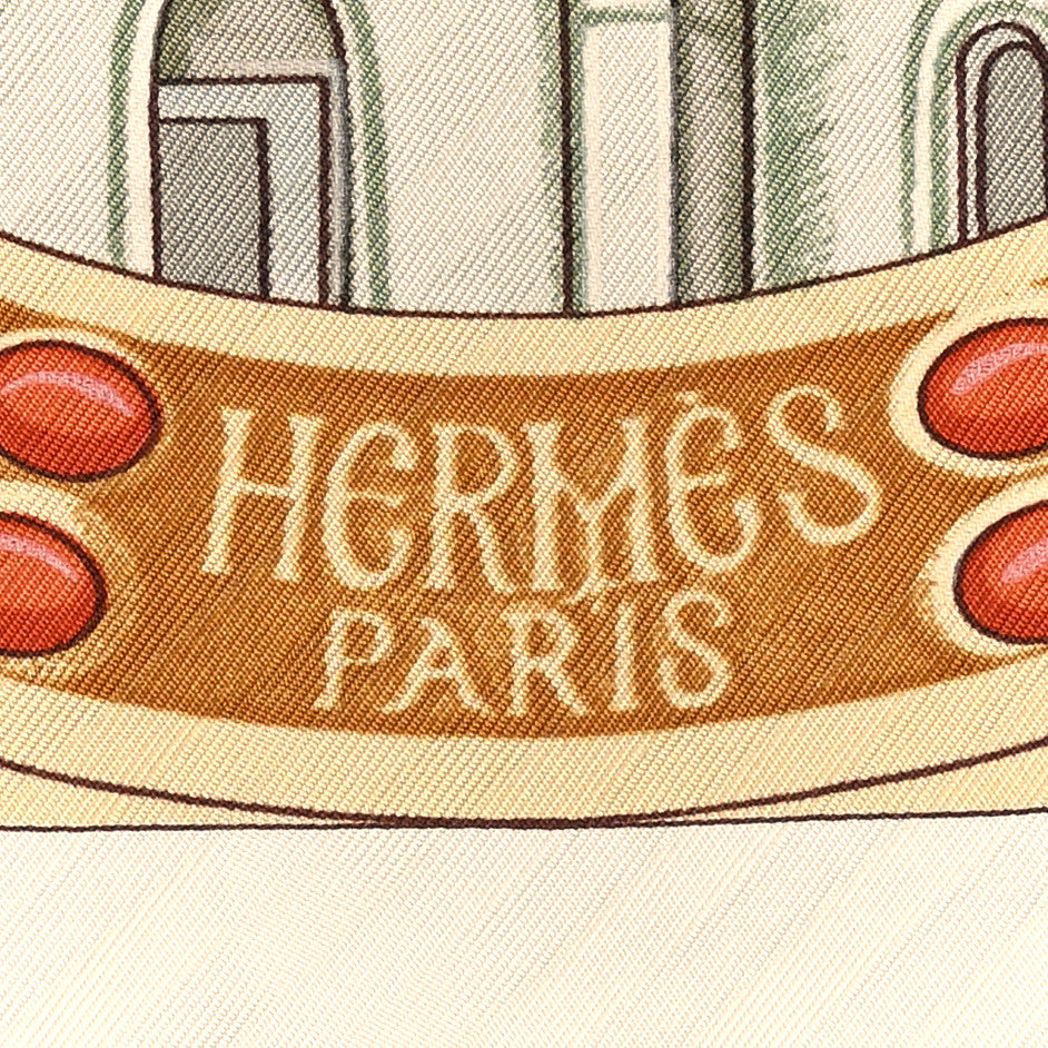 Silk Le Triomphe Du Paladin Scarf 90