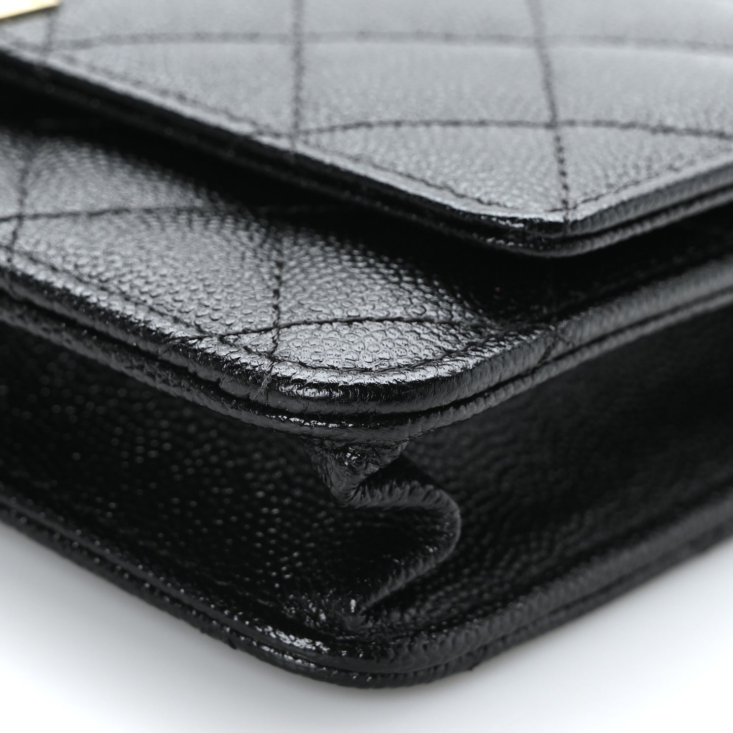 Caviar Quilted Golden Class Wallet On Chain WOC Black