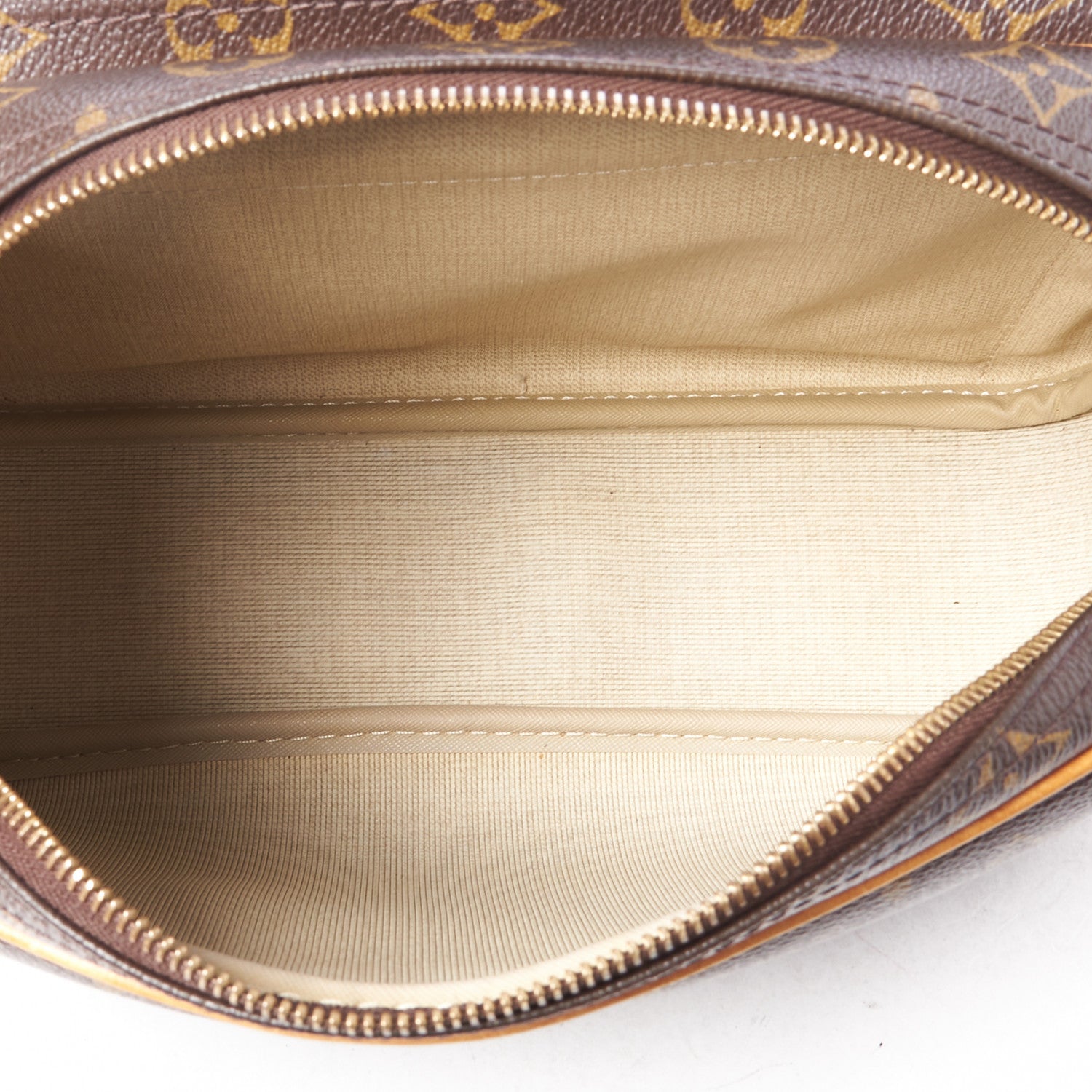 Louis Vuitton Monogram Reporter PM 4 of 8