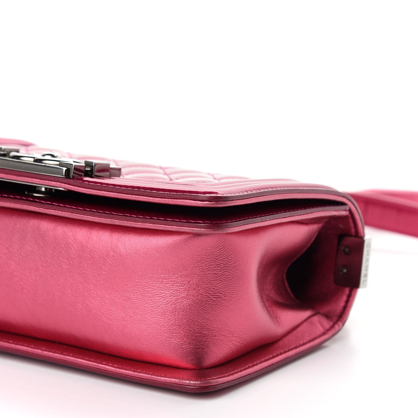 Metallic Patent Calfskin Quilted Small Boy Flap Pink