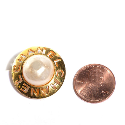 Chanel Pearl Clip On Earrings Gold 4 of 5
