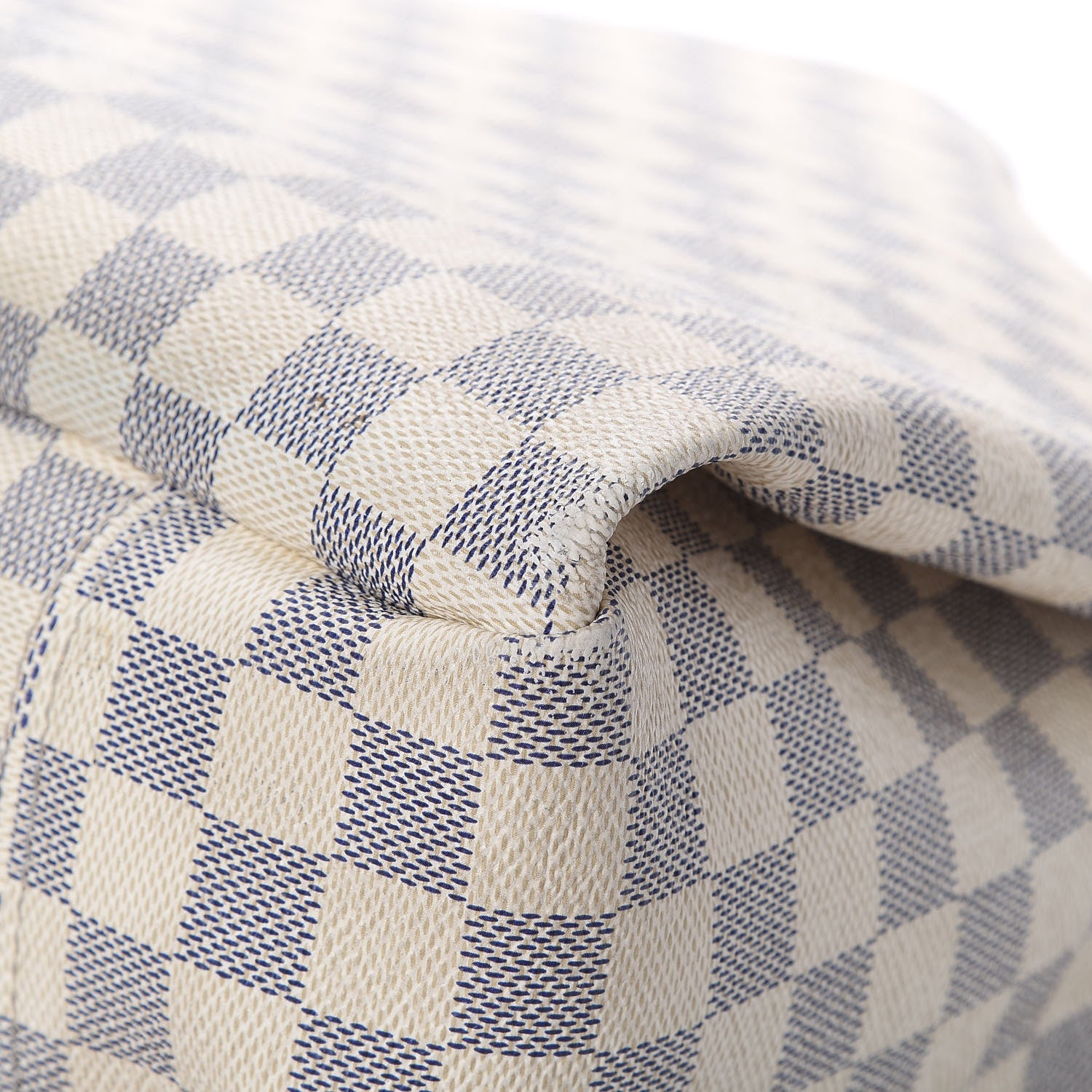 Louis Vuitton Damier Azur Artsy MM 17 of 32