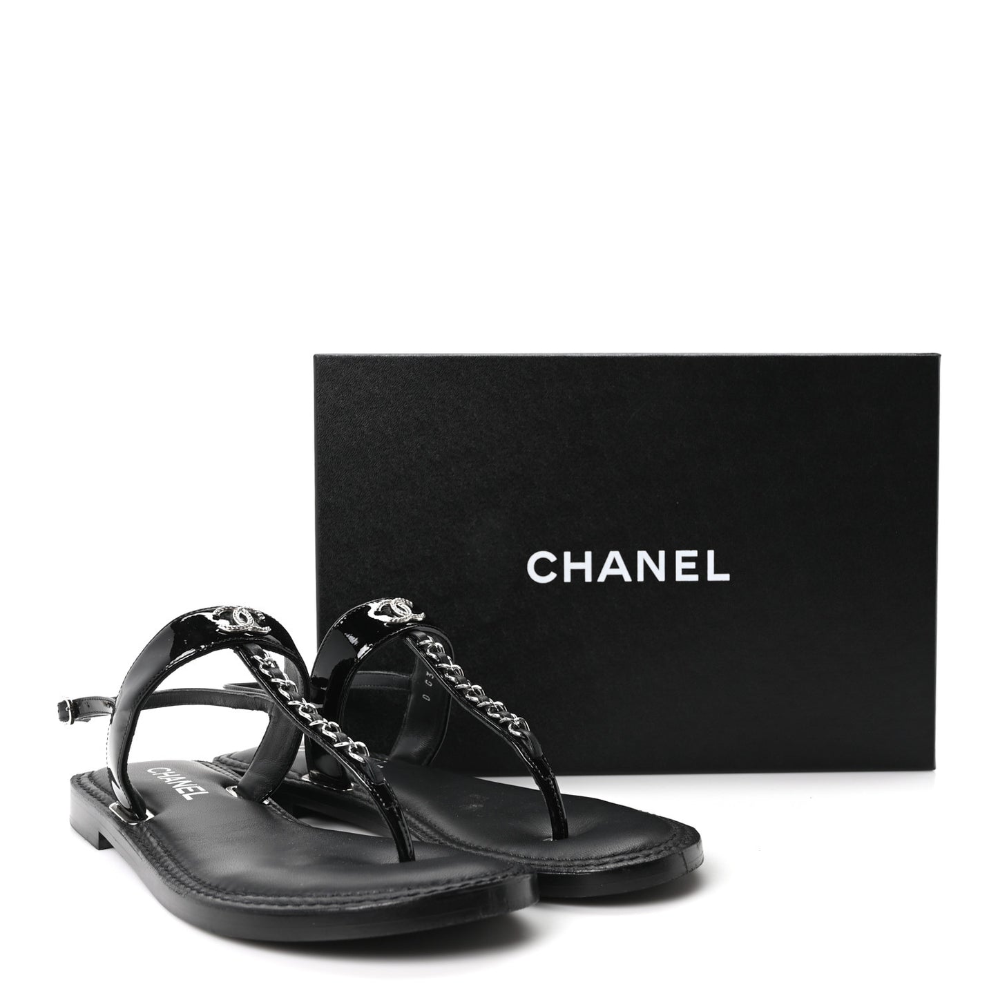 Calfskin Patent Chain CC Logo Thong Flat Sandals 39 Black