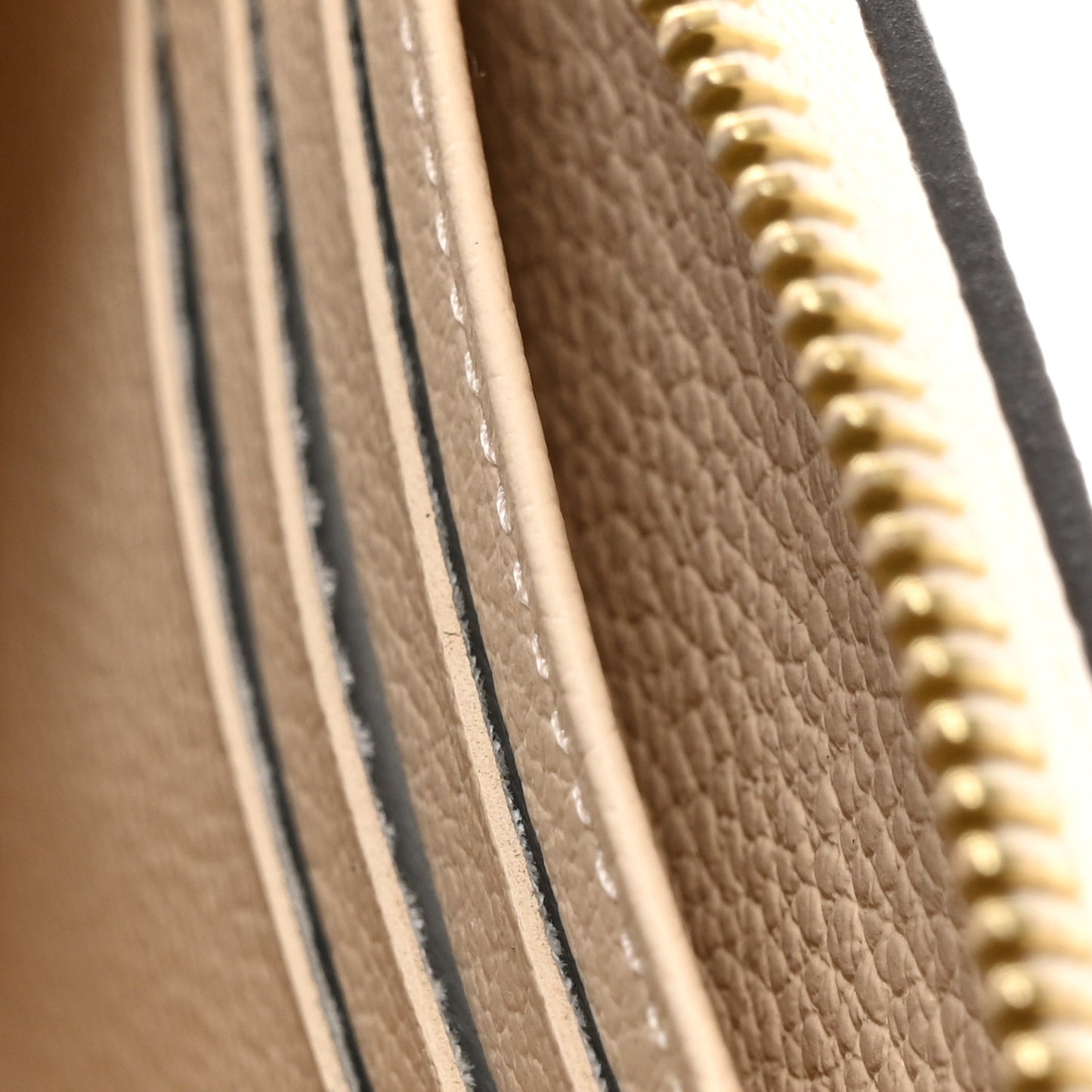 Empreinte Zippy Wallet Cream