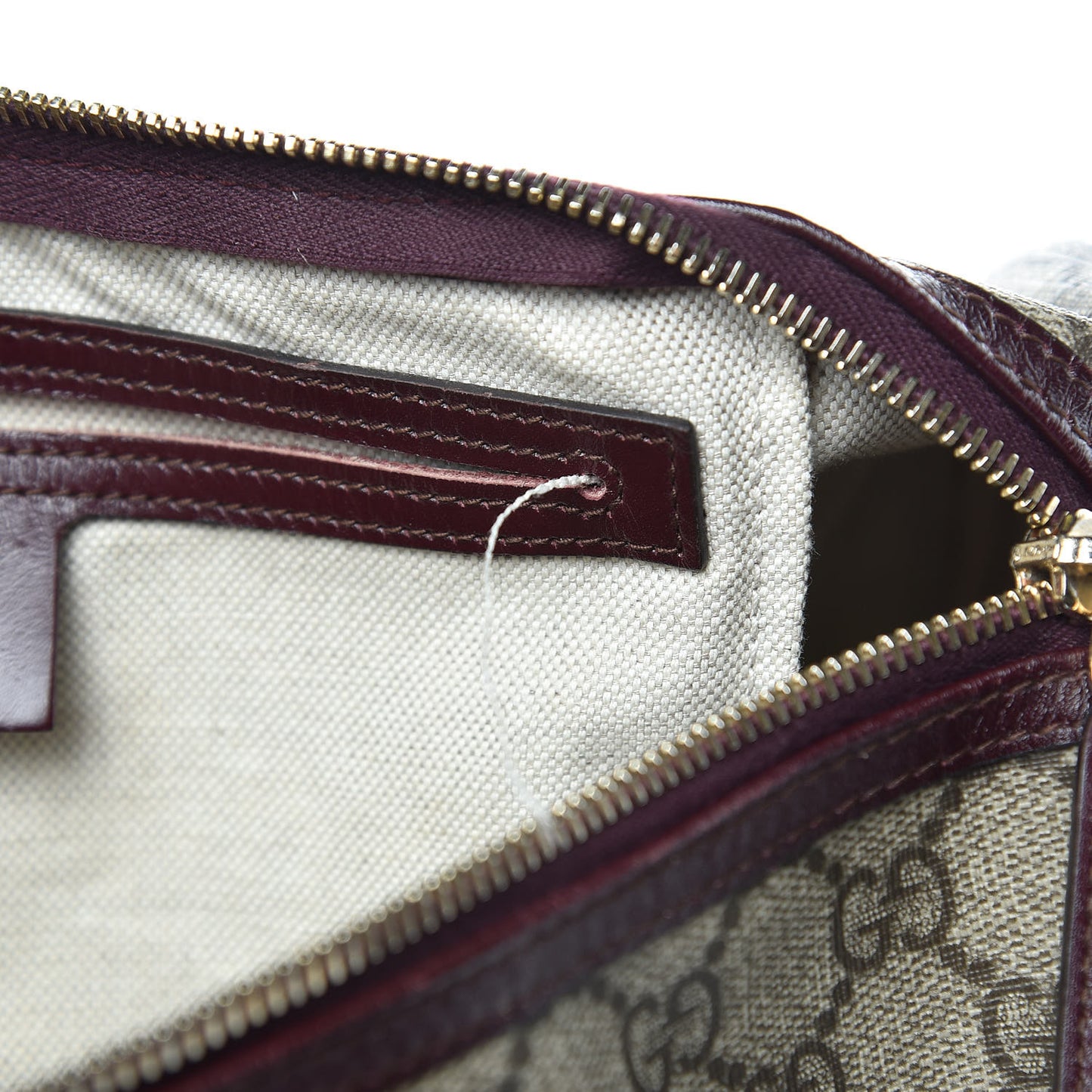 GG Plus Monogram Medium Joy Boston Bordeaux