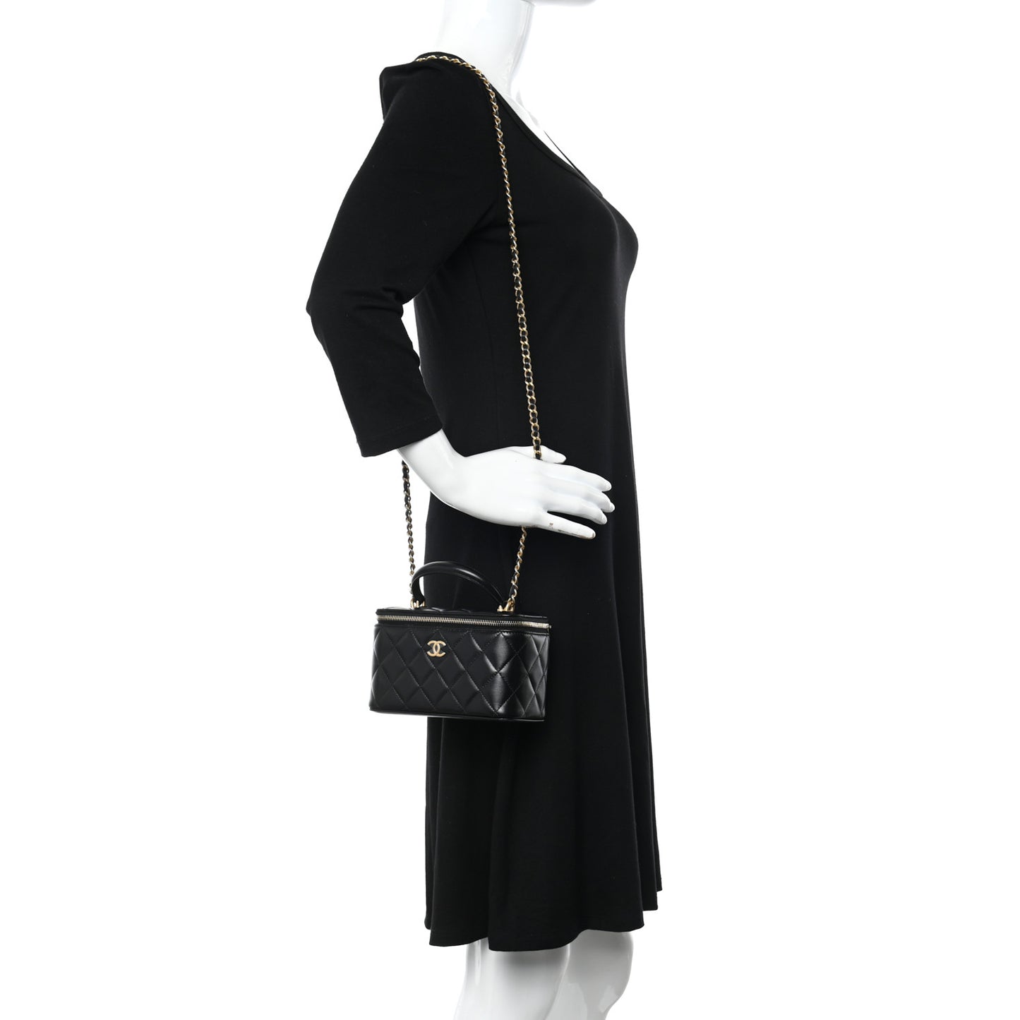 Lambskin Quilted Small Top Handle Vanity Case With Chain Black