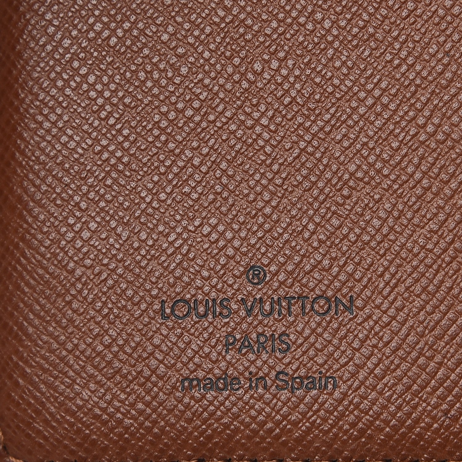 Louis Vuitton Monogram Small Ring Agenda 6 of 8