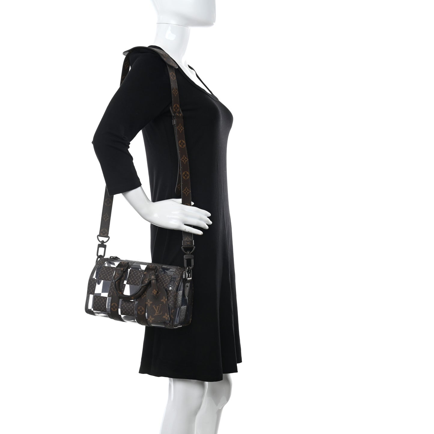 PVC Monogram Chess Keepall Bandouliere 25