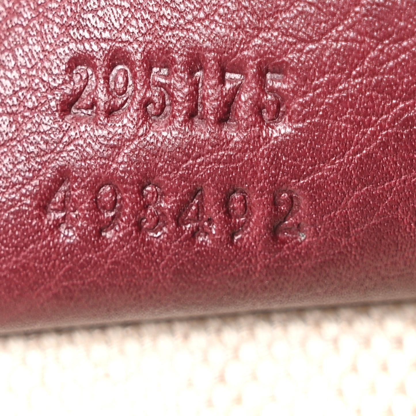 Pebbled Calfskin Medium Soho Hobo Scarlatto