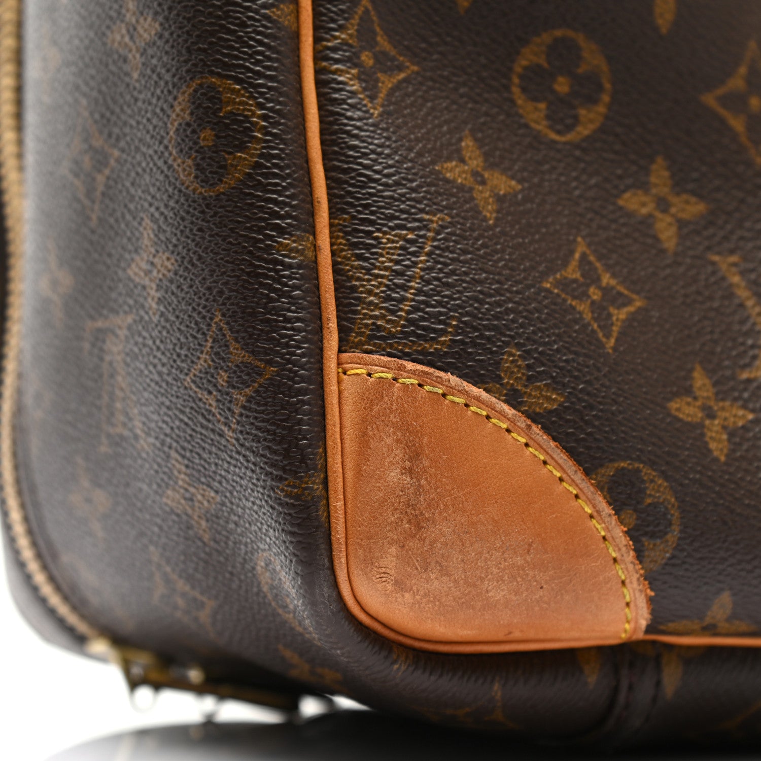 Louis Vuitton Monogram Sirius 50 10 of 19