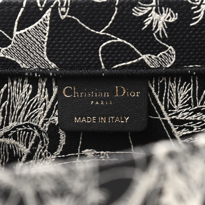 Christian Dior Canvas Embroidered Large Around The World Book Tote Black White 6 of 9