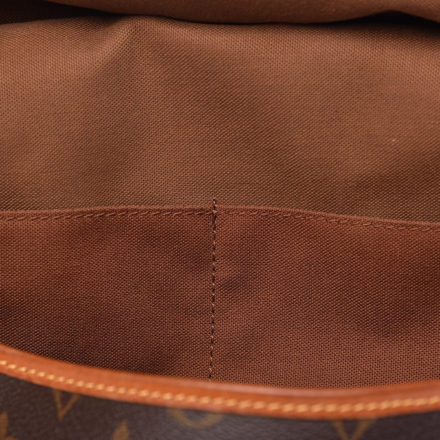 Monogram Saumur 35