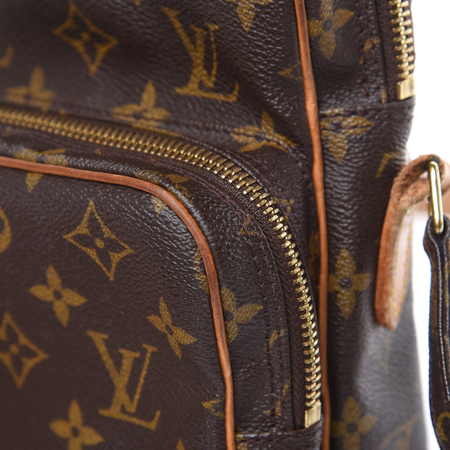 Monogram Amazone