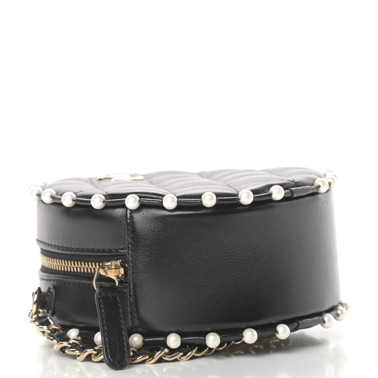 Calfskin Quilted Pearl Round Clutch With Chain Black