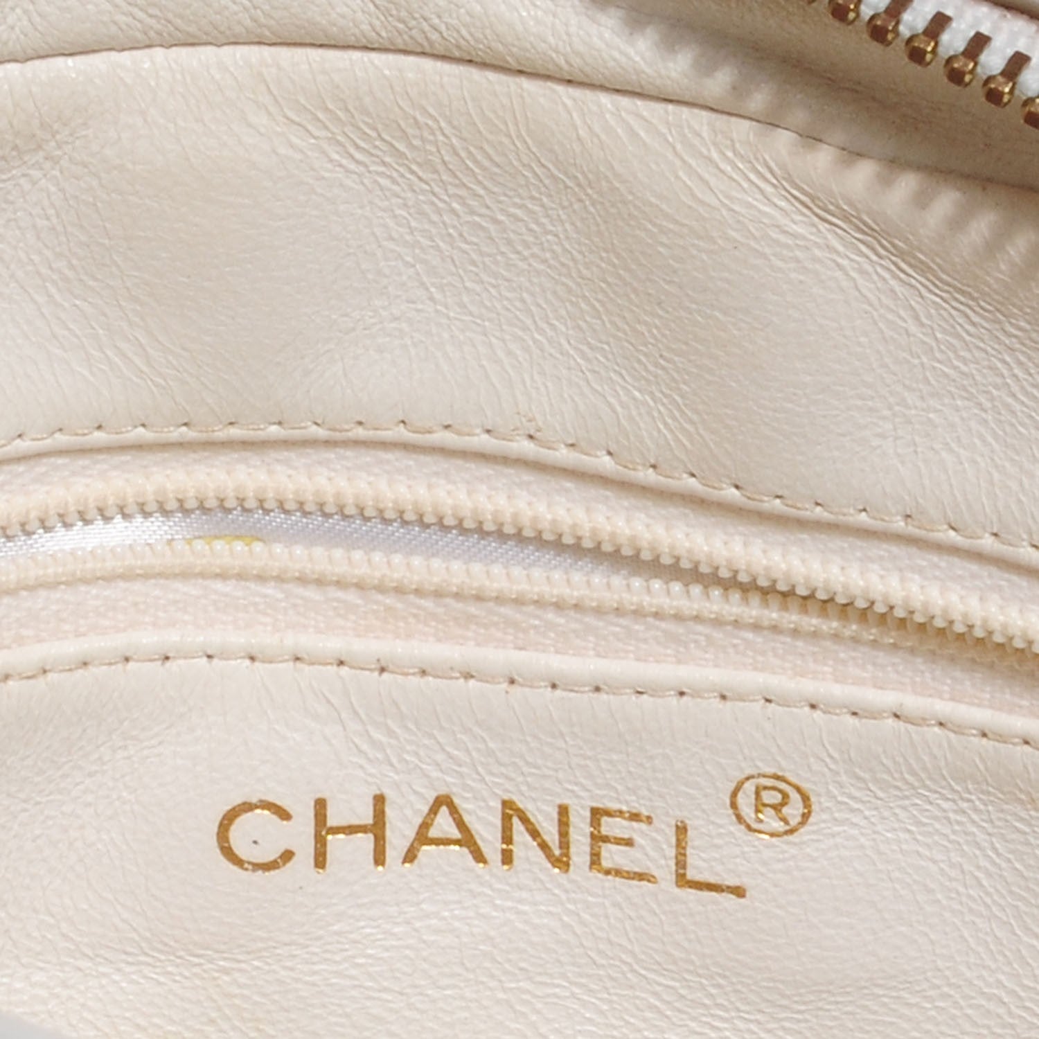 Chanel Lambskin Quilted Tassel Camera Case White 5 of 8