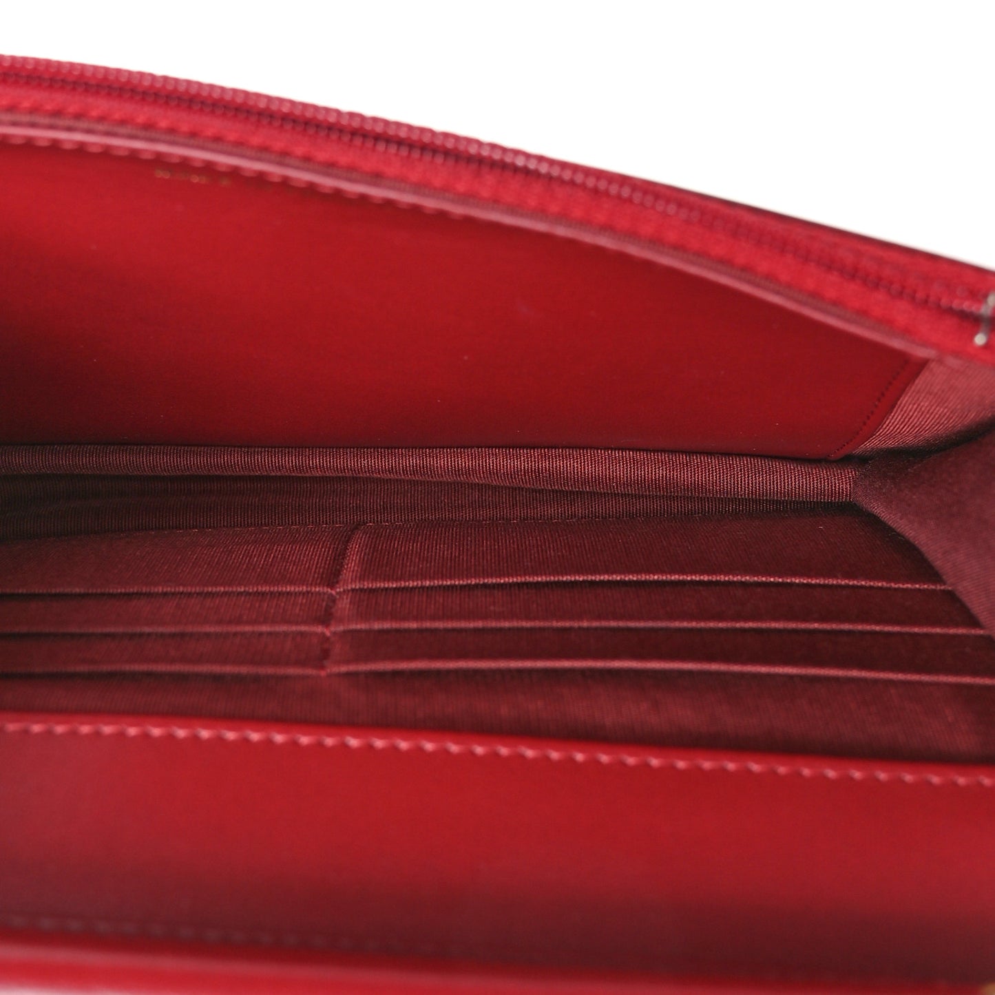 Caviar Quilted Boy Wallet On Chain WOC Red