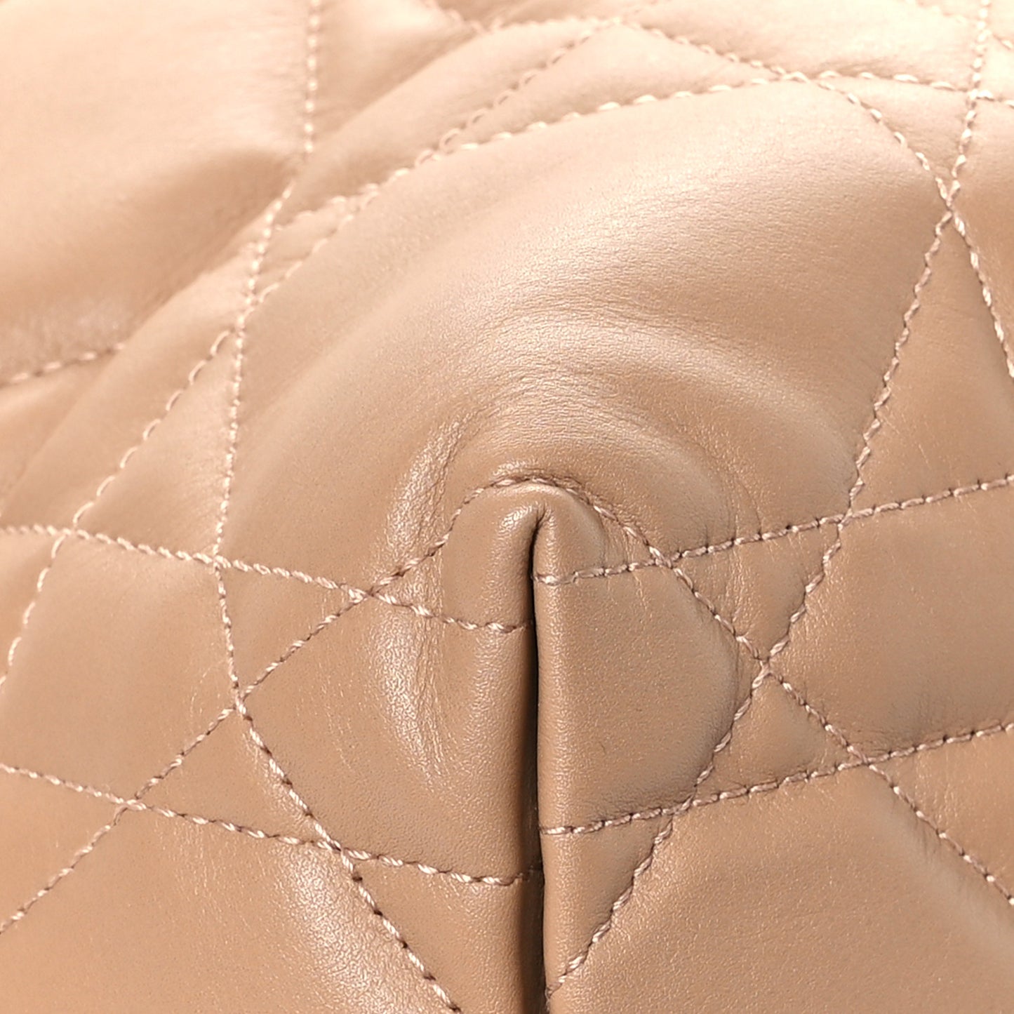Calfskin Macrocannage Large Toujours Tan