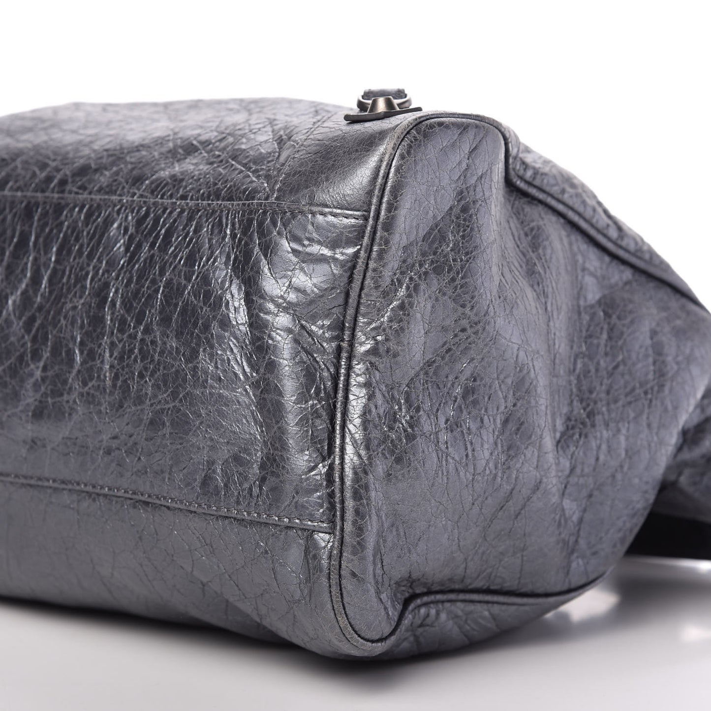 Metallic Agneau Classic Hardware Argent Fonce