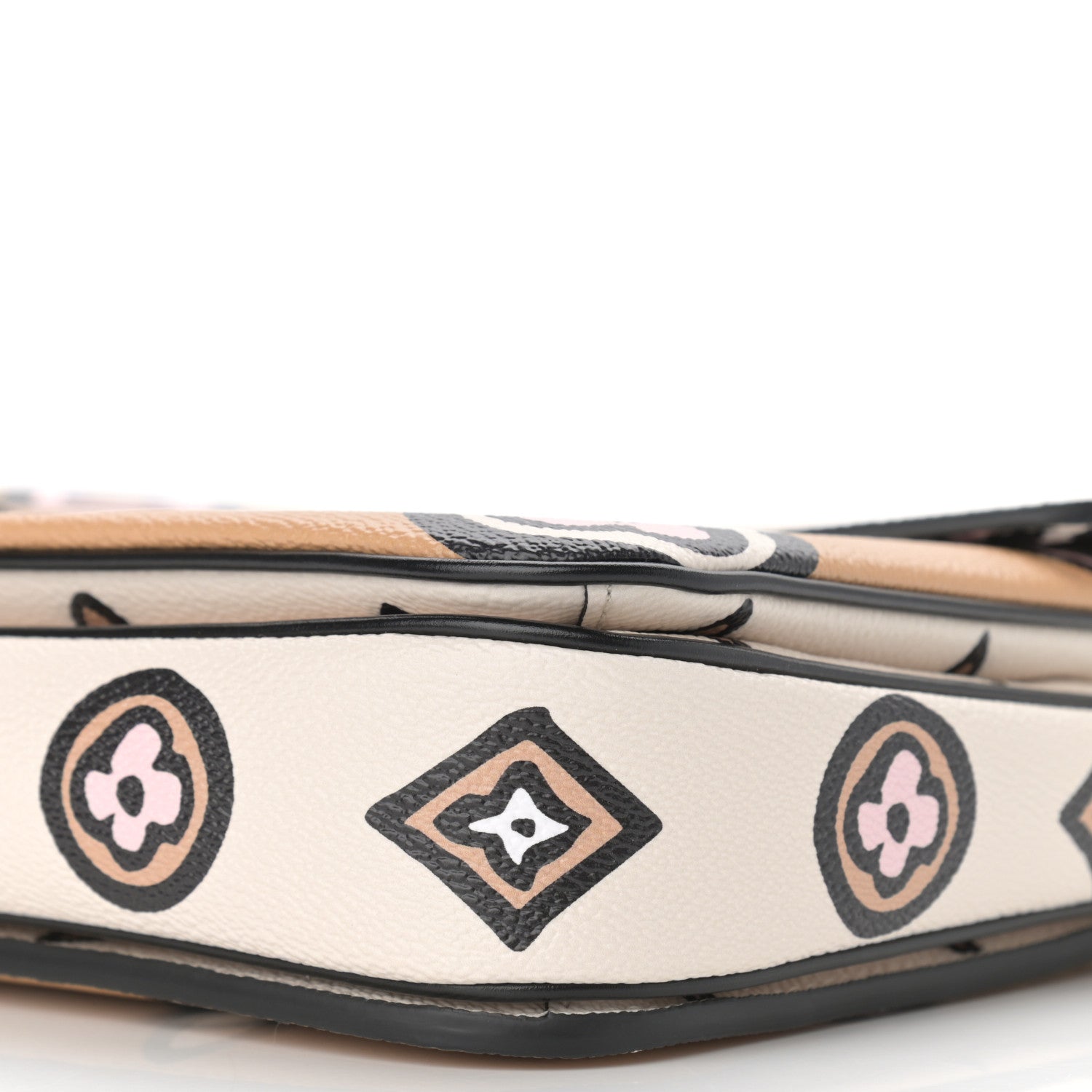 Louis Vuitton Monogram Giant Wild At Heart Pochette Metis Arizona 9 of 10