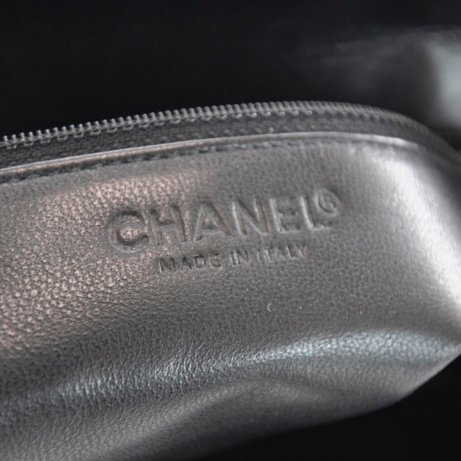 Chanel Patent Chocolate Bar Quilted Tote Black 8 of 10