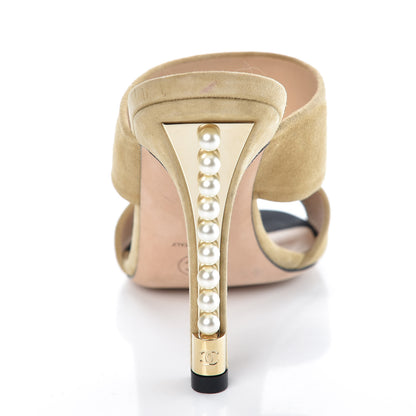 Chanel Suede Pearl Sandals 40 Beige 7 of 9