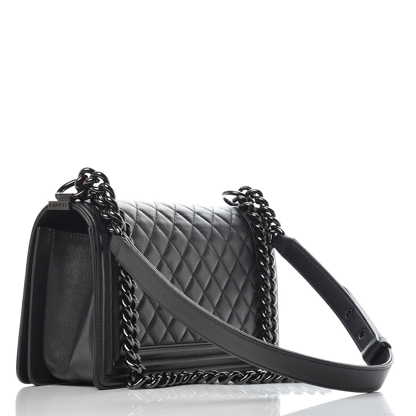 Caviar Quilted Medium Boy Flap So Black
