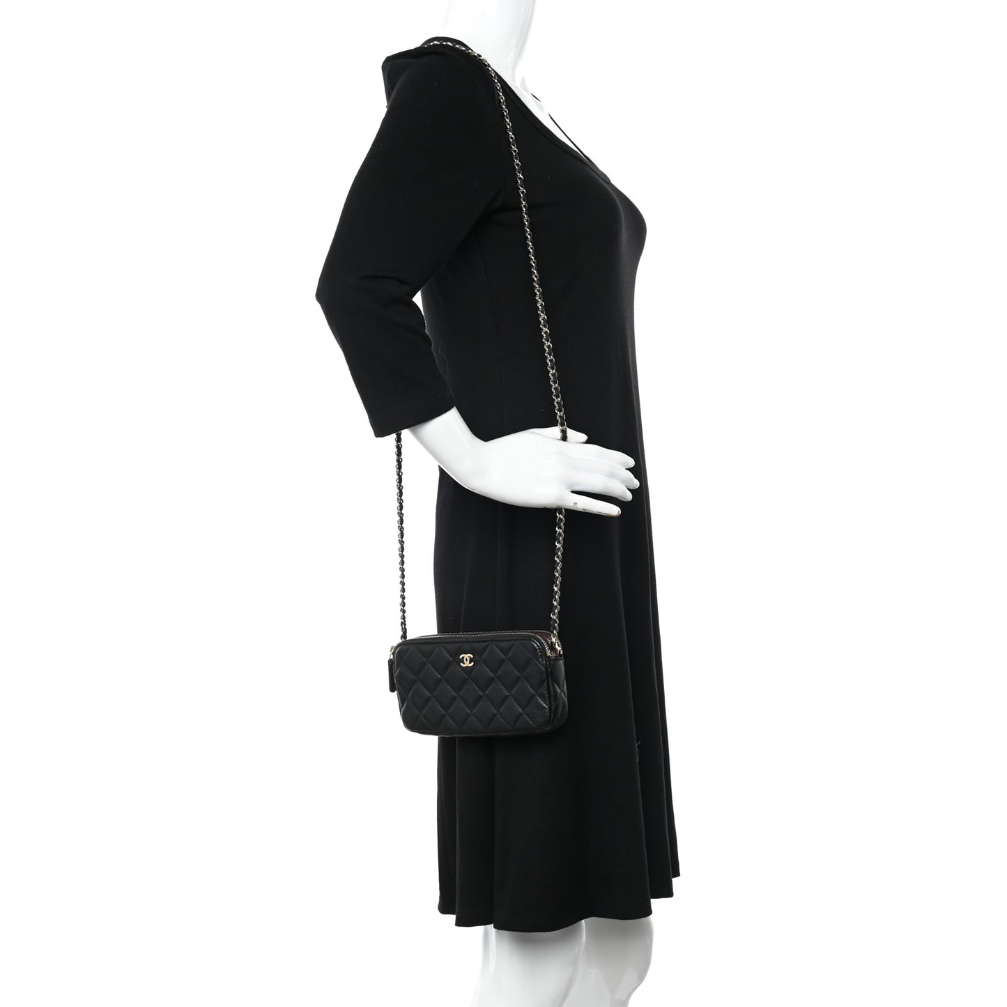 Lambskin Quilted Small Clutch With Chain Black