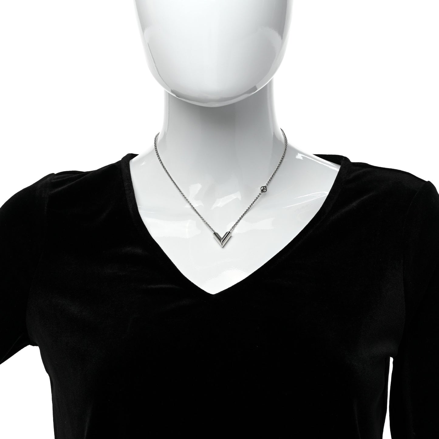 Metal Essential V Supple Necklace Silver