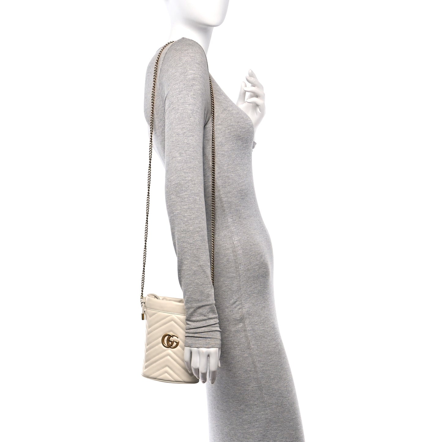 Calfskin Matelasse Mini GG Marmont 2.0 Bucket Bag White
