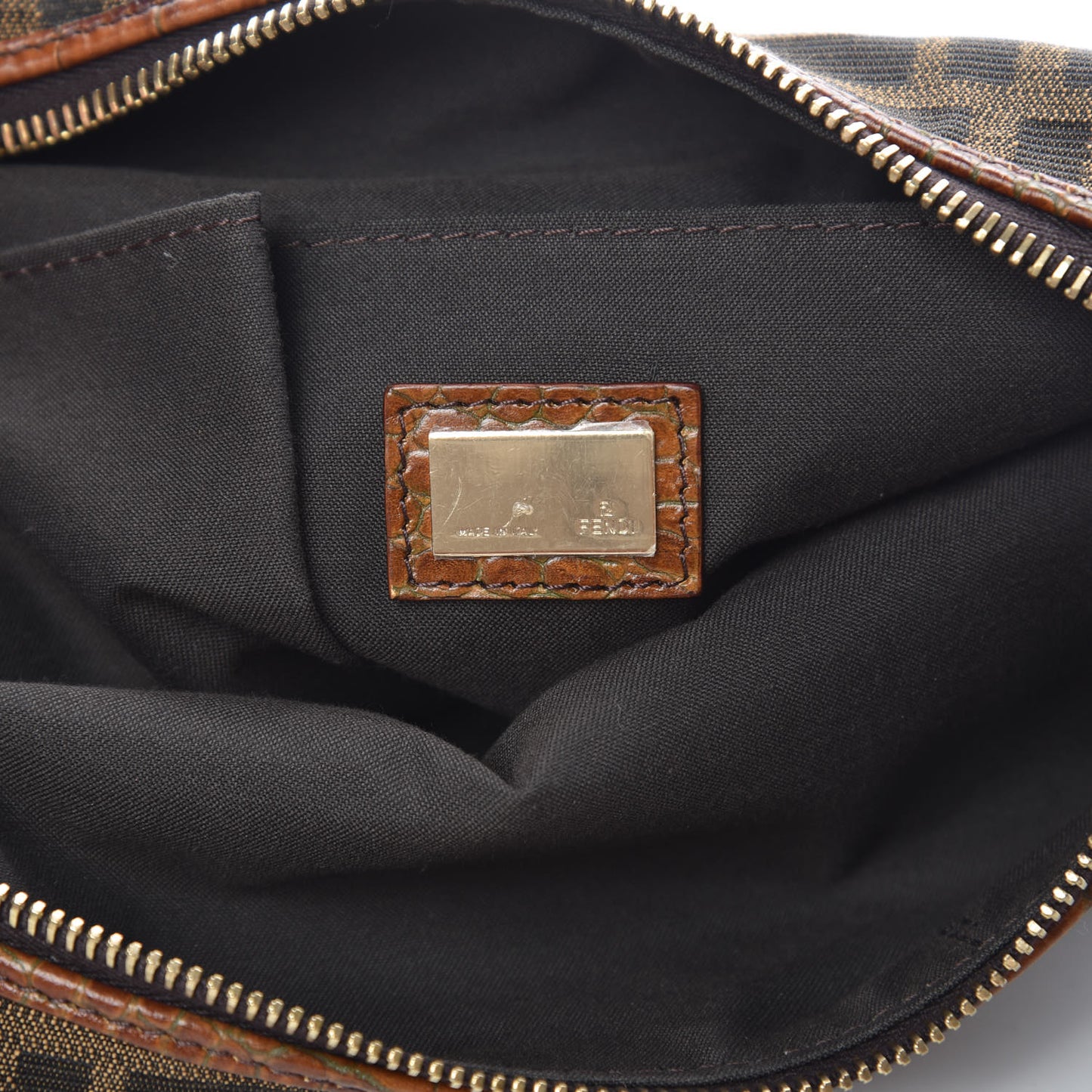 Zucca Calfskin Crocodile Embossed Chef Hobo Tobacco