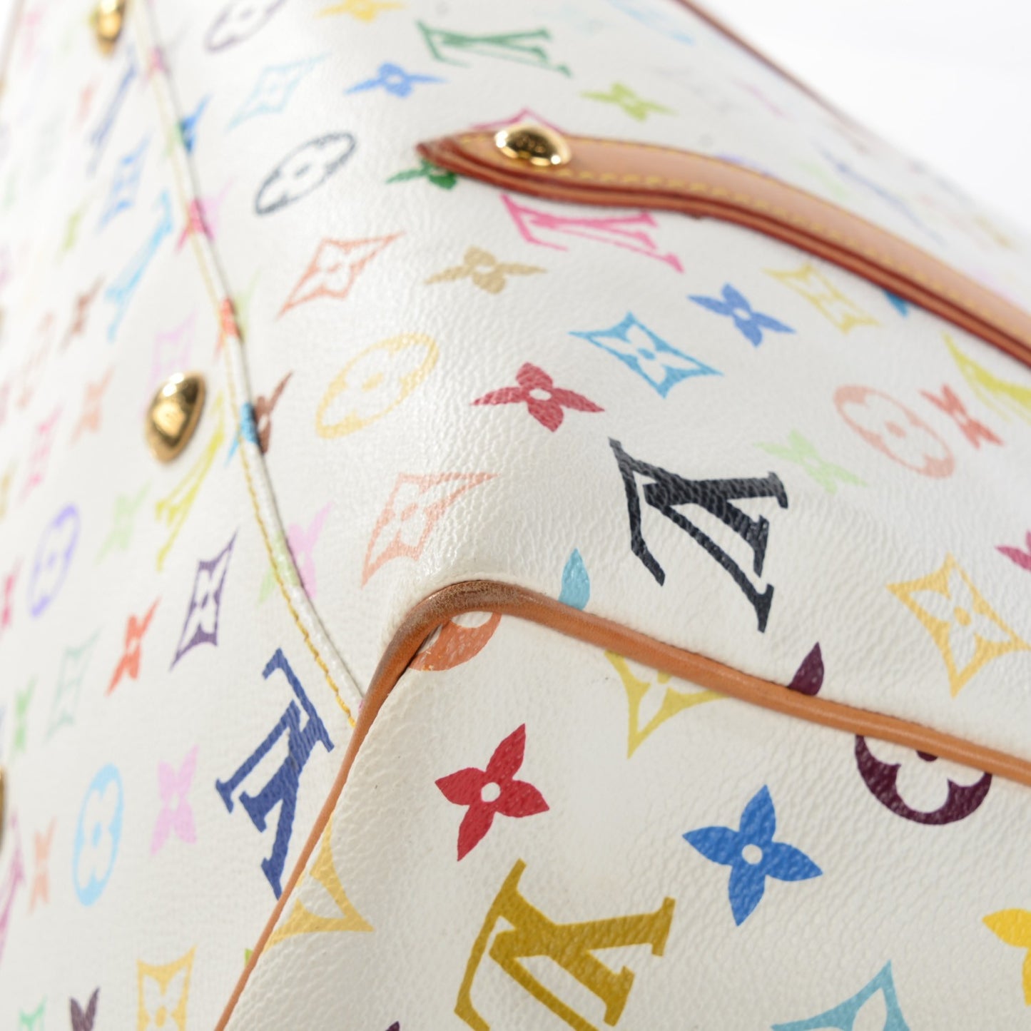 Monogram Multicolor Aurelia GM White