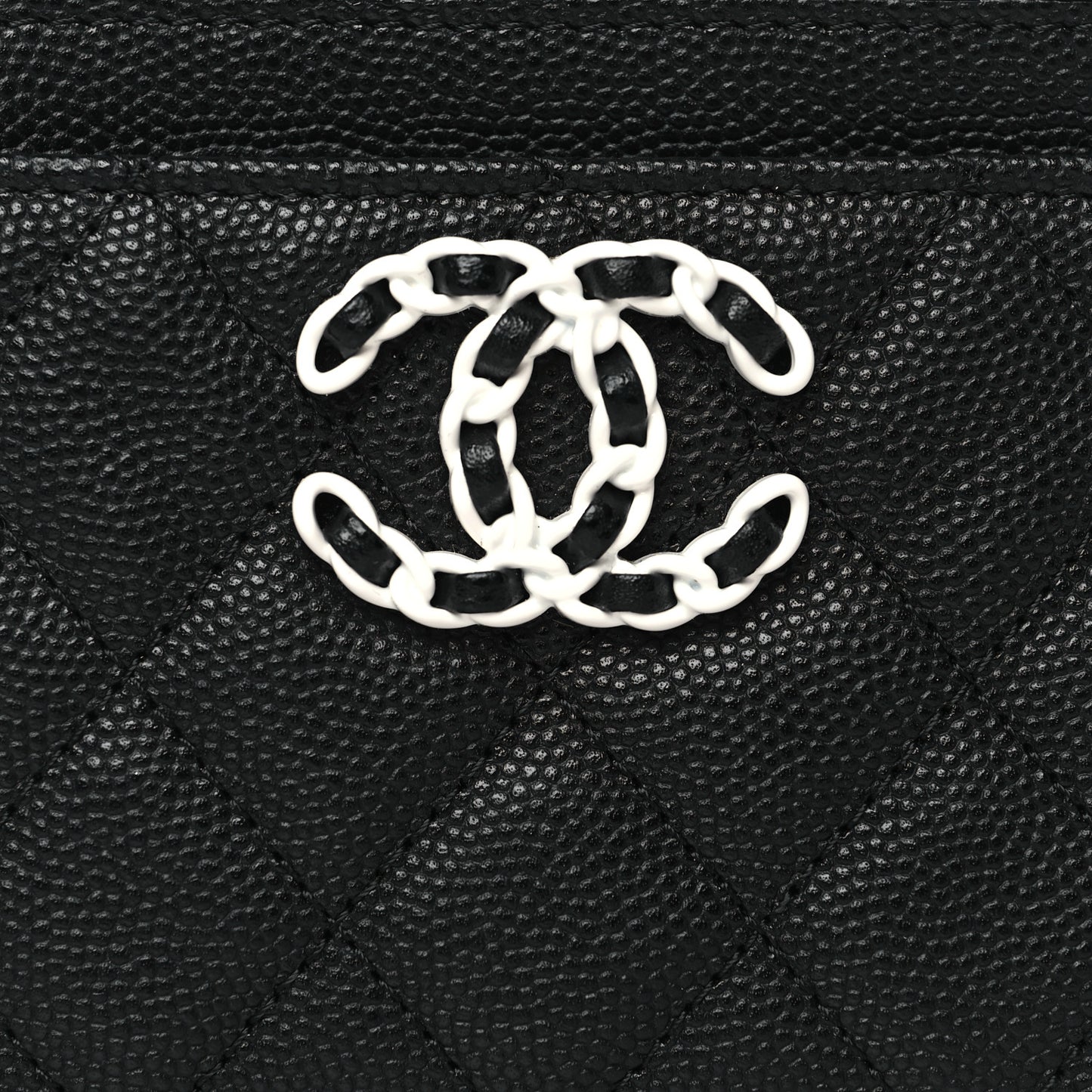 Caviar Quilted Chanel 19 Zip Card Holder Black