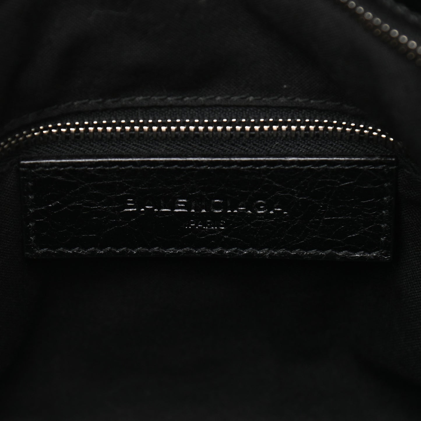 Agneau Giant 12 Silver Hardware Town Black