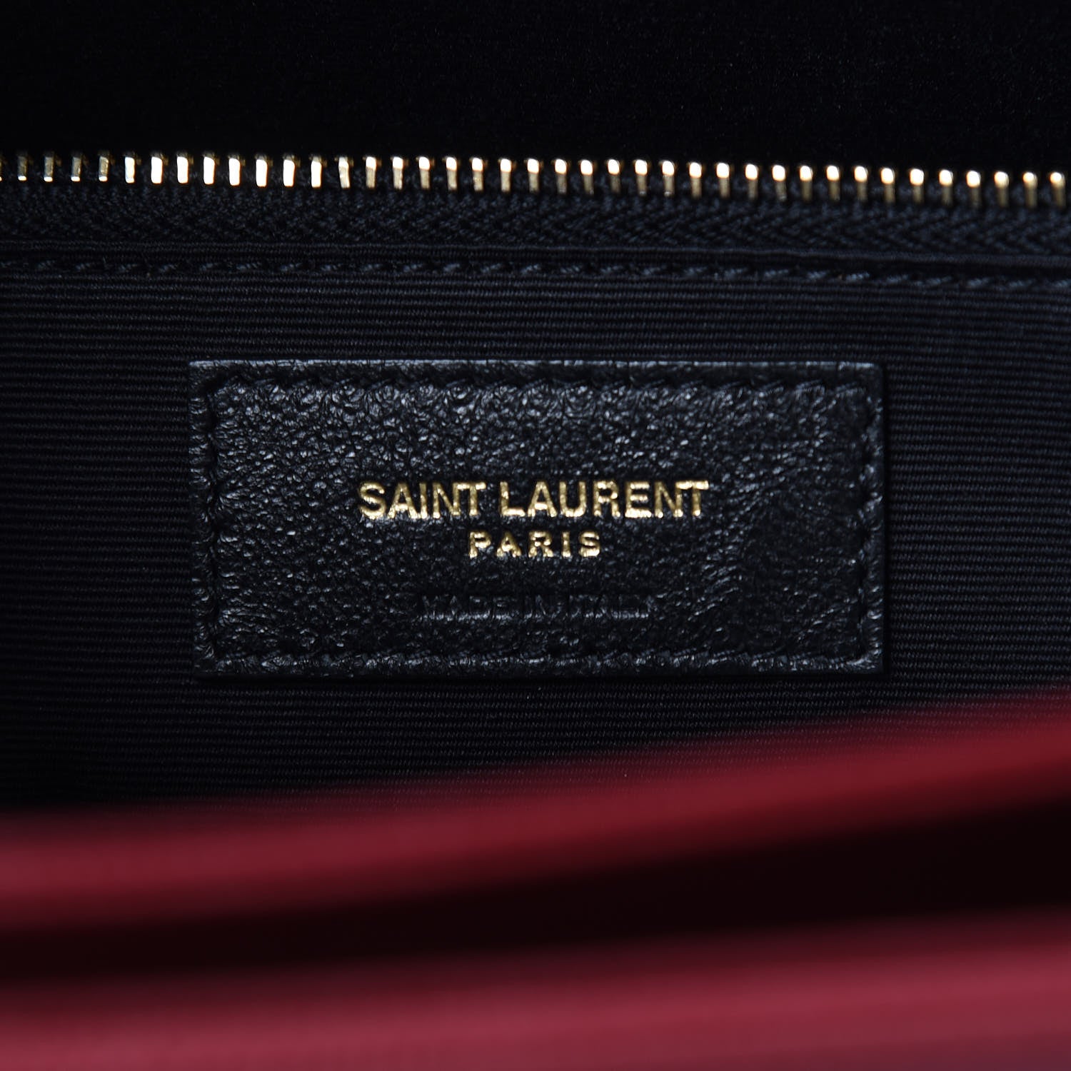 Saint Laurent Grain de Poudre Matelasse Chevron Medium Tribeca Shopping Bag Garnet 8 of 11