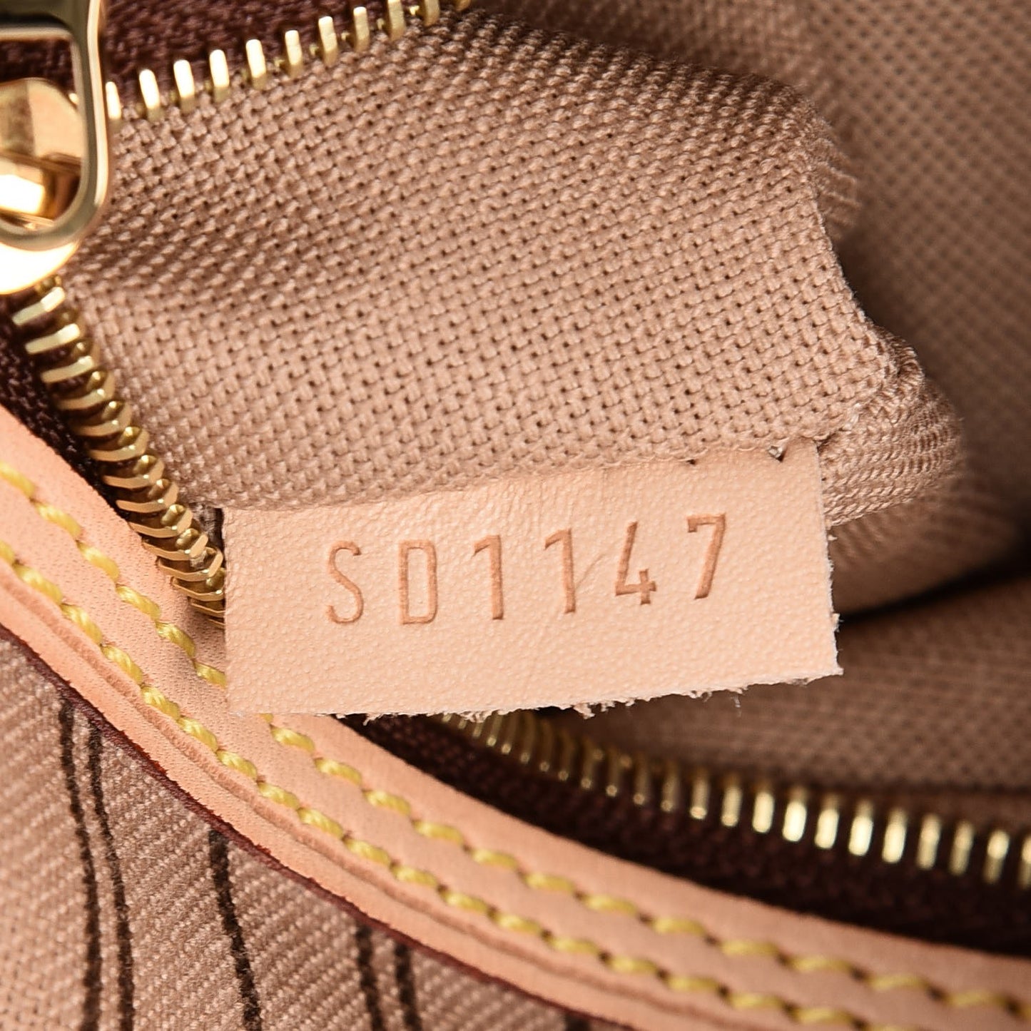 Monogram Delightful MM