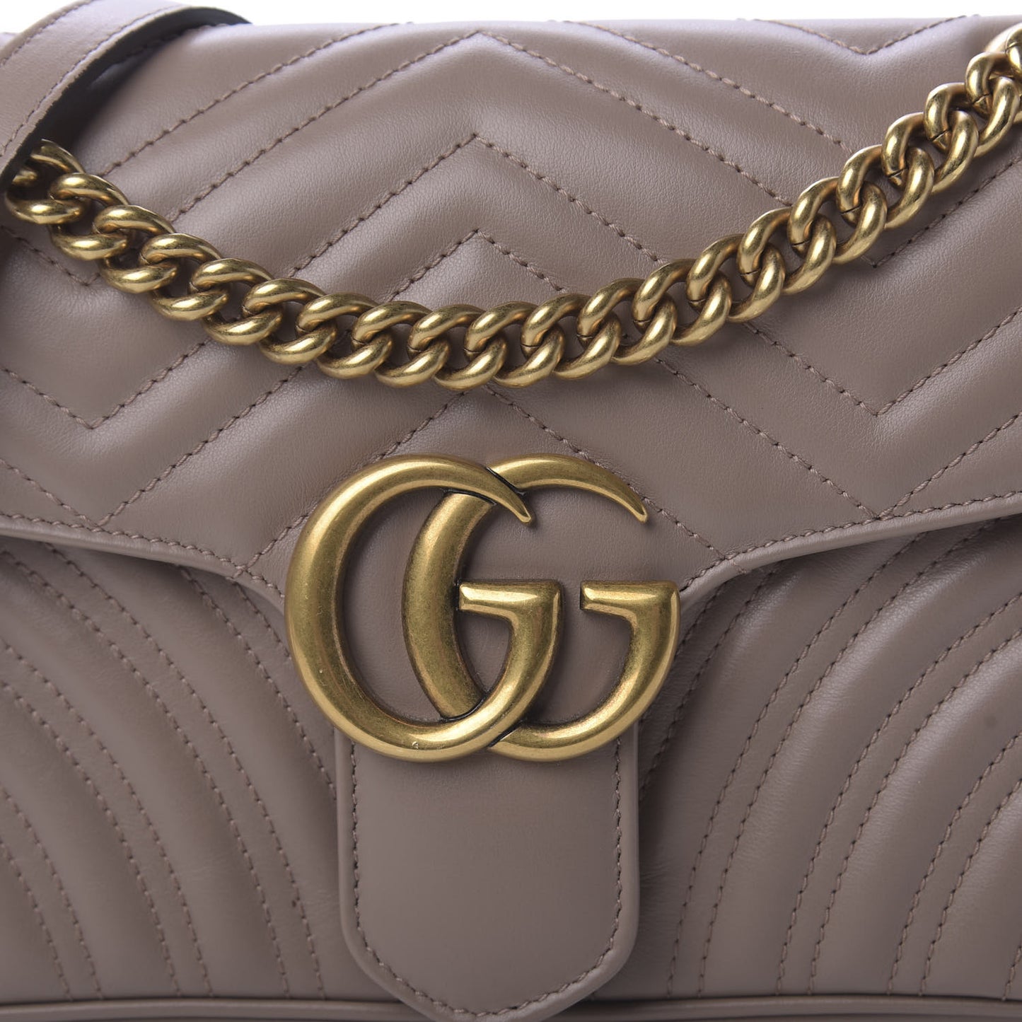 Calfskin Matelasse Small GG Marmont Shoulder Bag Porcelain Rose