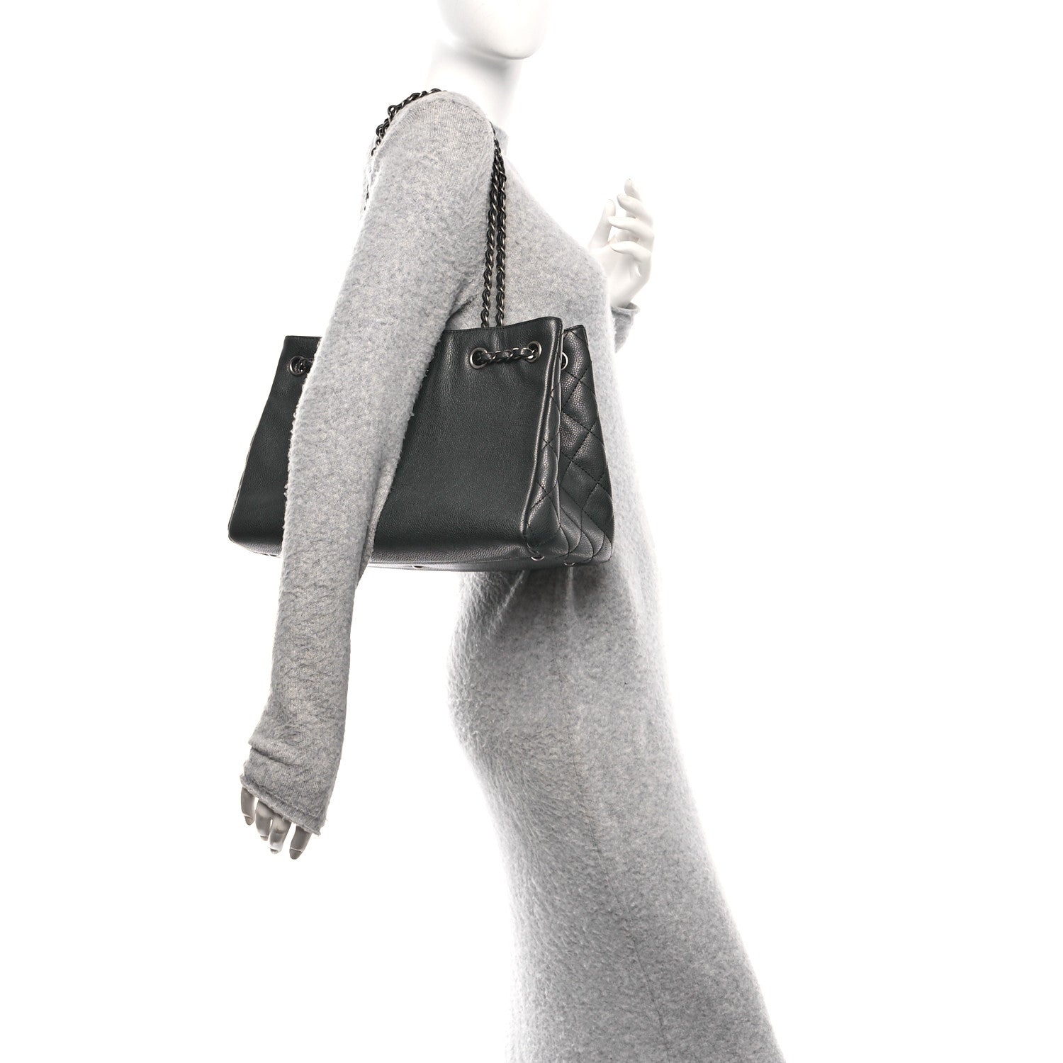 Chanel Metallic Grained Calfskin Medium Woven Chain Shopping Bag Black 2 of 10