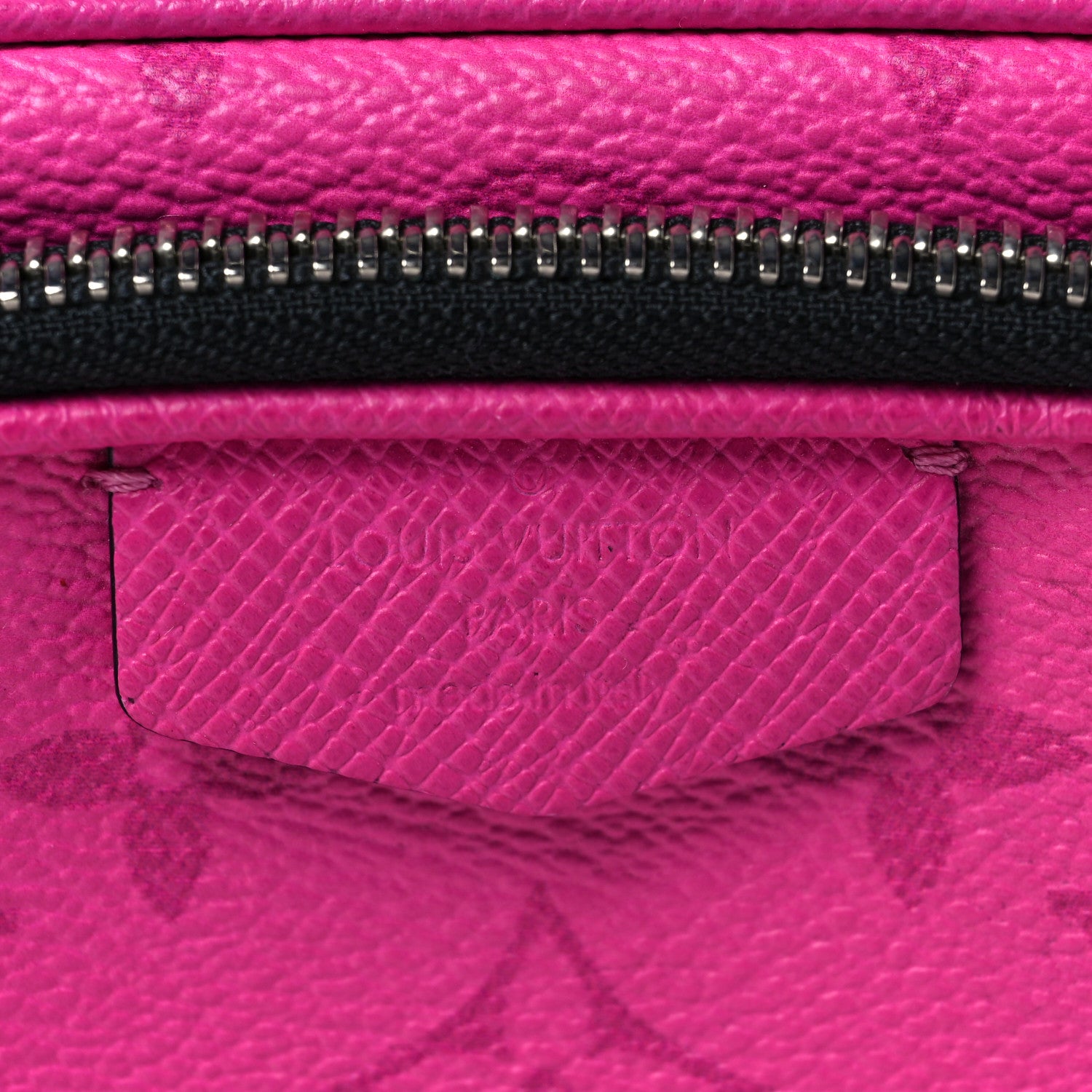 Louis Vuitton Taigarama Outdoor Pouch Fuchsia 6 of 7