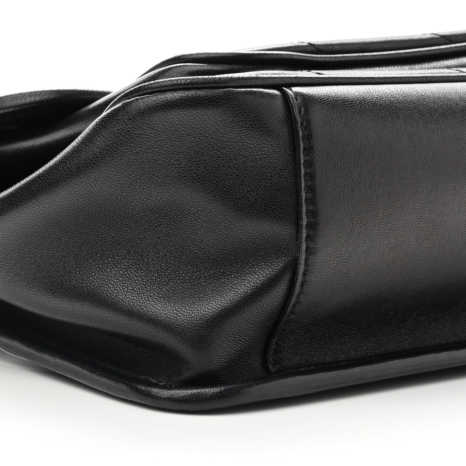 Saint Laurent Lambskin Matelasse Monogram Medium Niki Chain Satchel Black 10 of 12